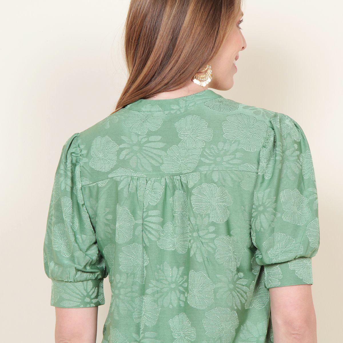 Blusa Manga Corta Solida Abotonada En Delantero Escote V-5