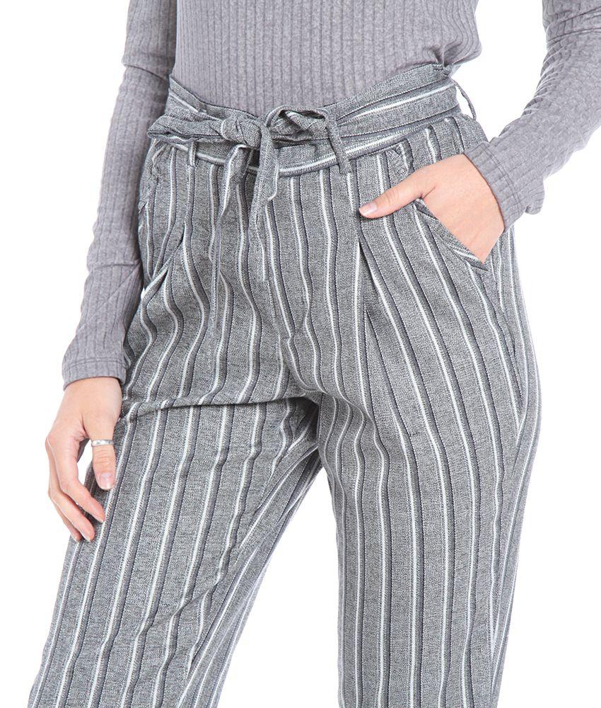 Pantalon Listado Con Bolsillos Con Pretina Elasticada Y Lazo-1