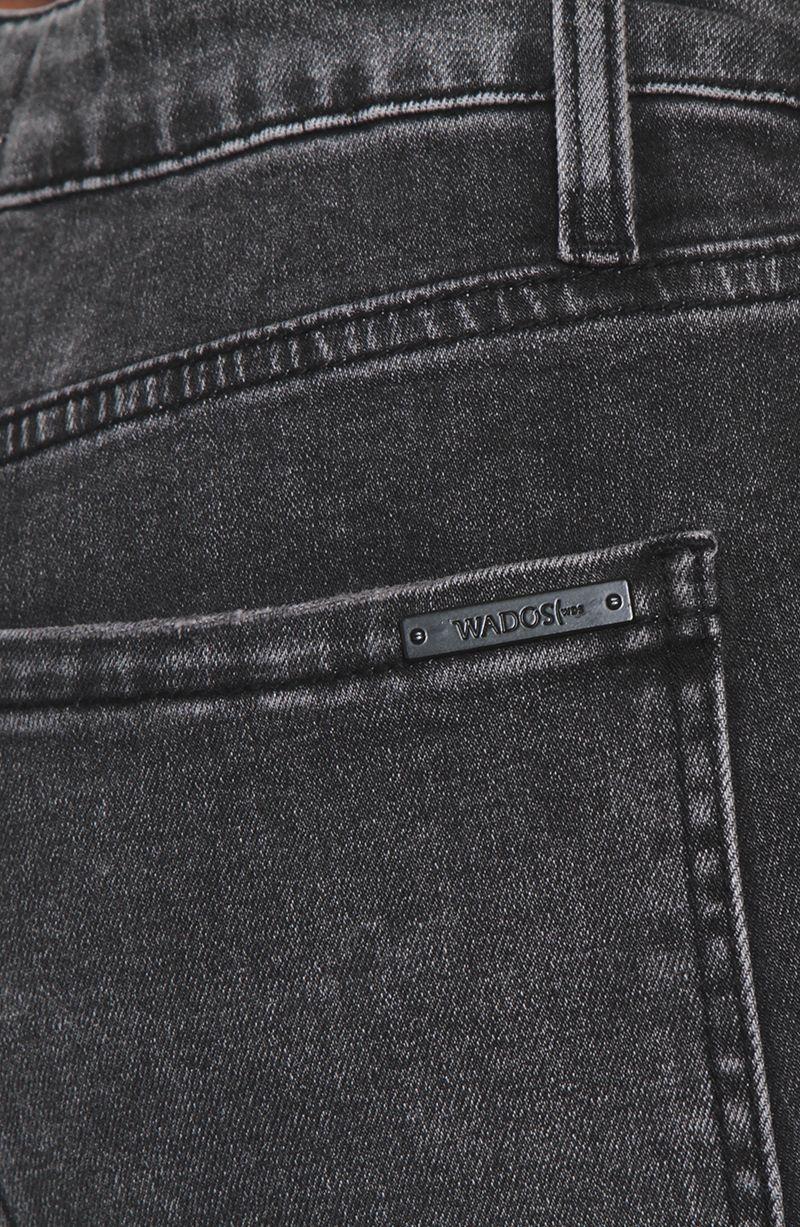 Jeans Recto Tiro Alto 1 Boton Pretina Basica-4