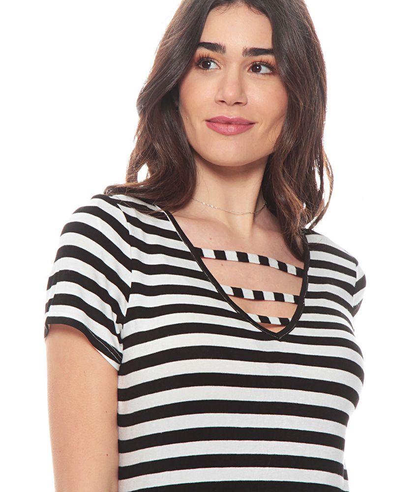 Polera Listada Escote V Manga Corta-1