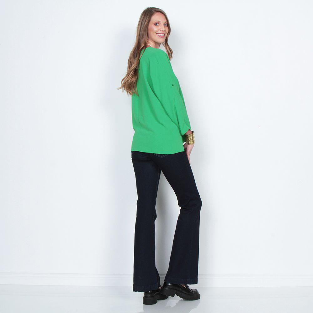Blusa Manga 3/4 Solido Escote V-8