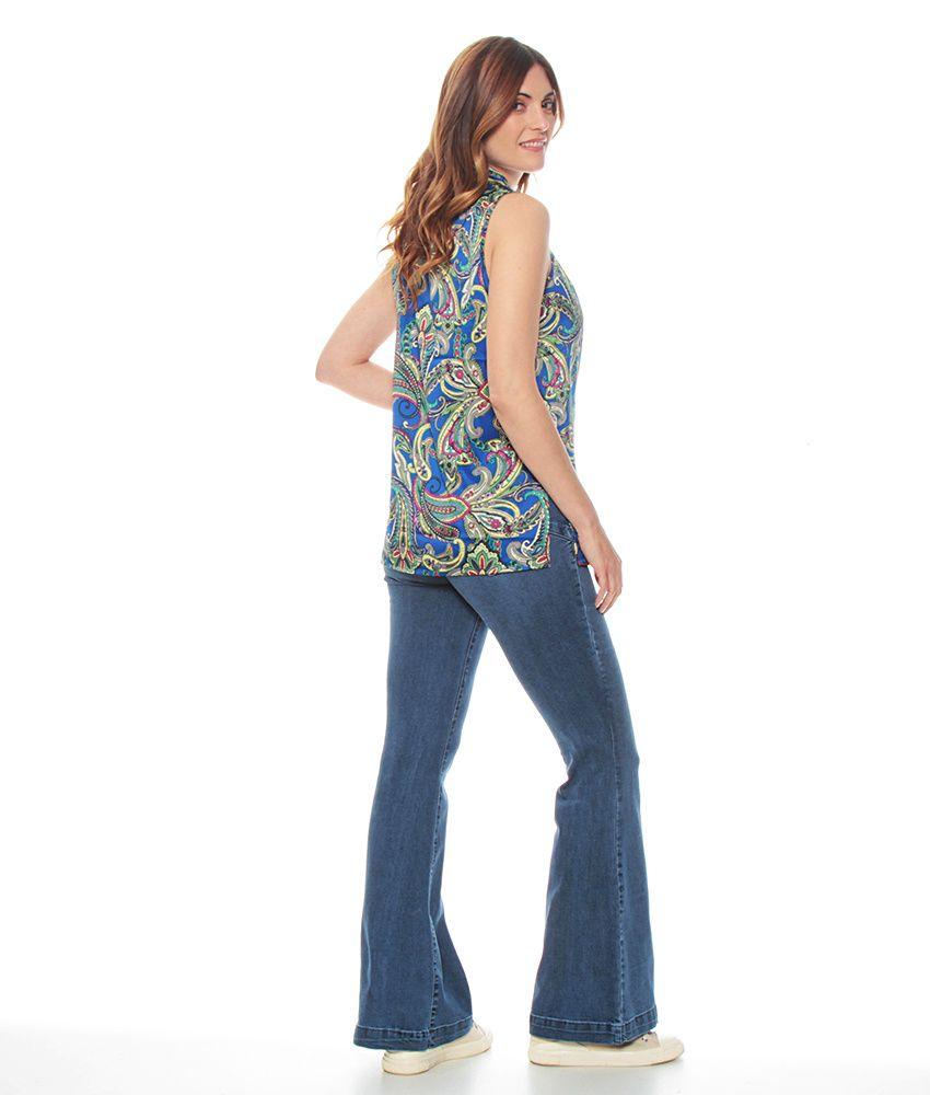 Blusa Sin Manga Satin Estampada Escote V Detalle Delantero-5