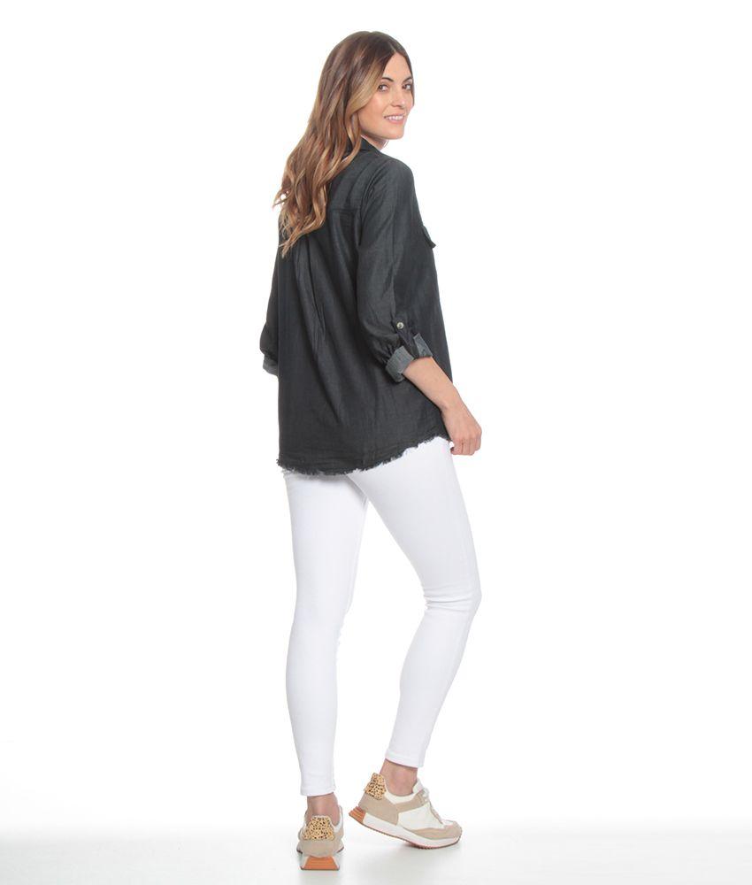 BLUSA DENIM MANGA LARGA CON BASTA DESFLECADA CON BOLSILLOS DELANTEROS-6
