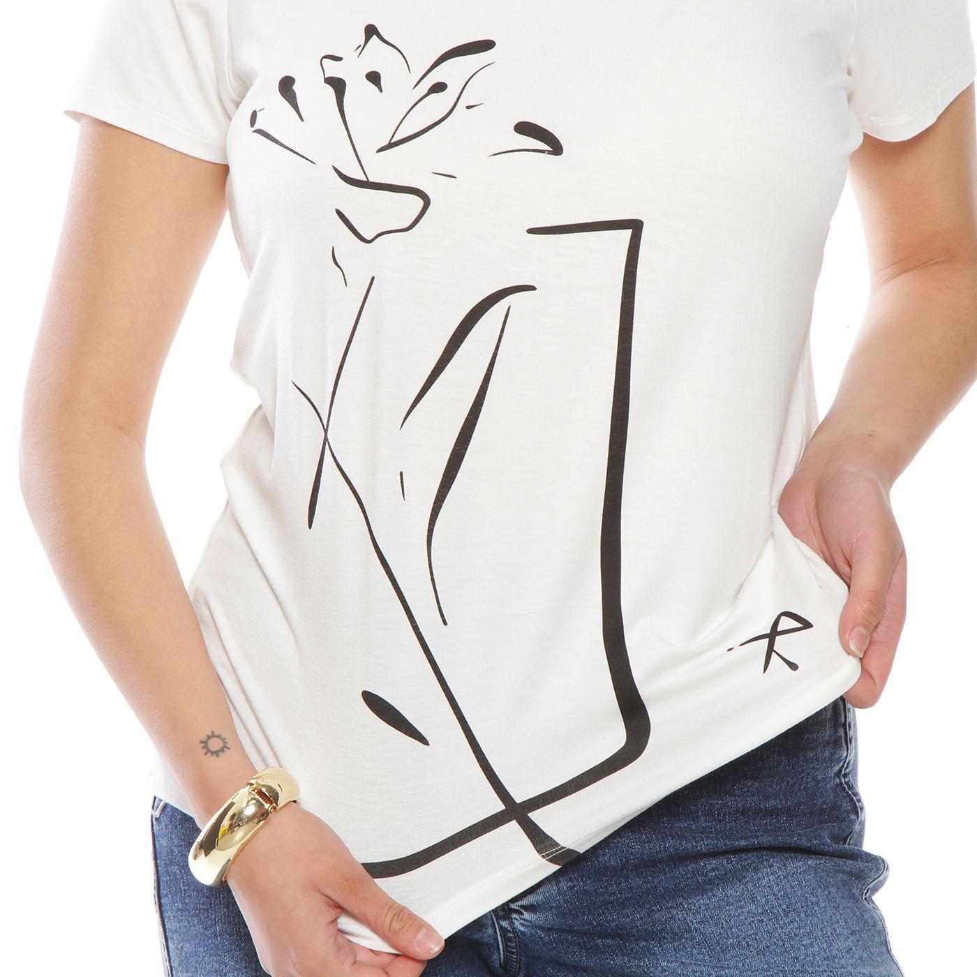 Polera Manga Corta Con Estampado Escote  Redondo-1