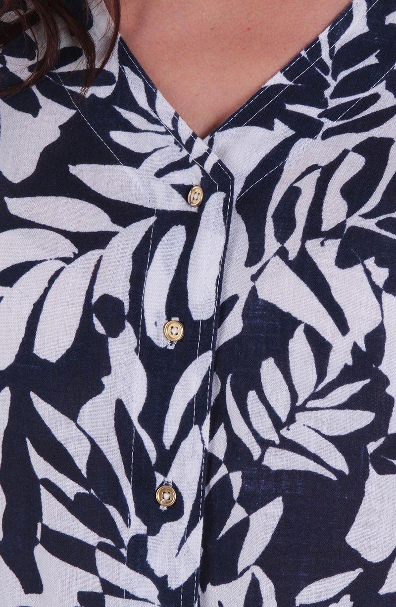 Blusa Estampada Manga Corta Escote V Abotonada En Delantero-1