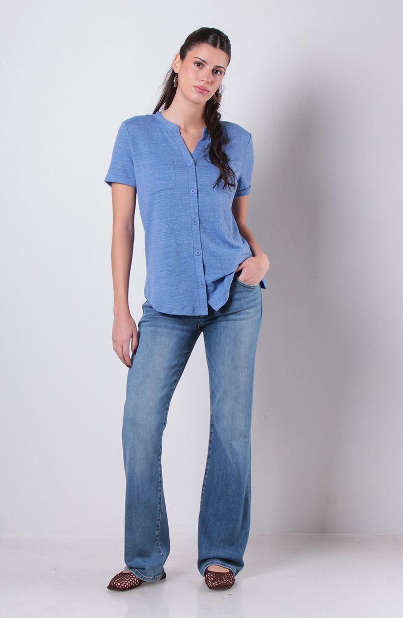 Blusa Manga Corta Abotonada En Delantero Con Bolsillo Escote V-6