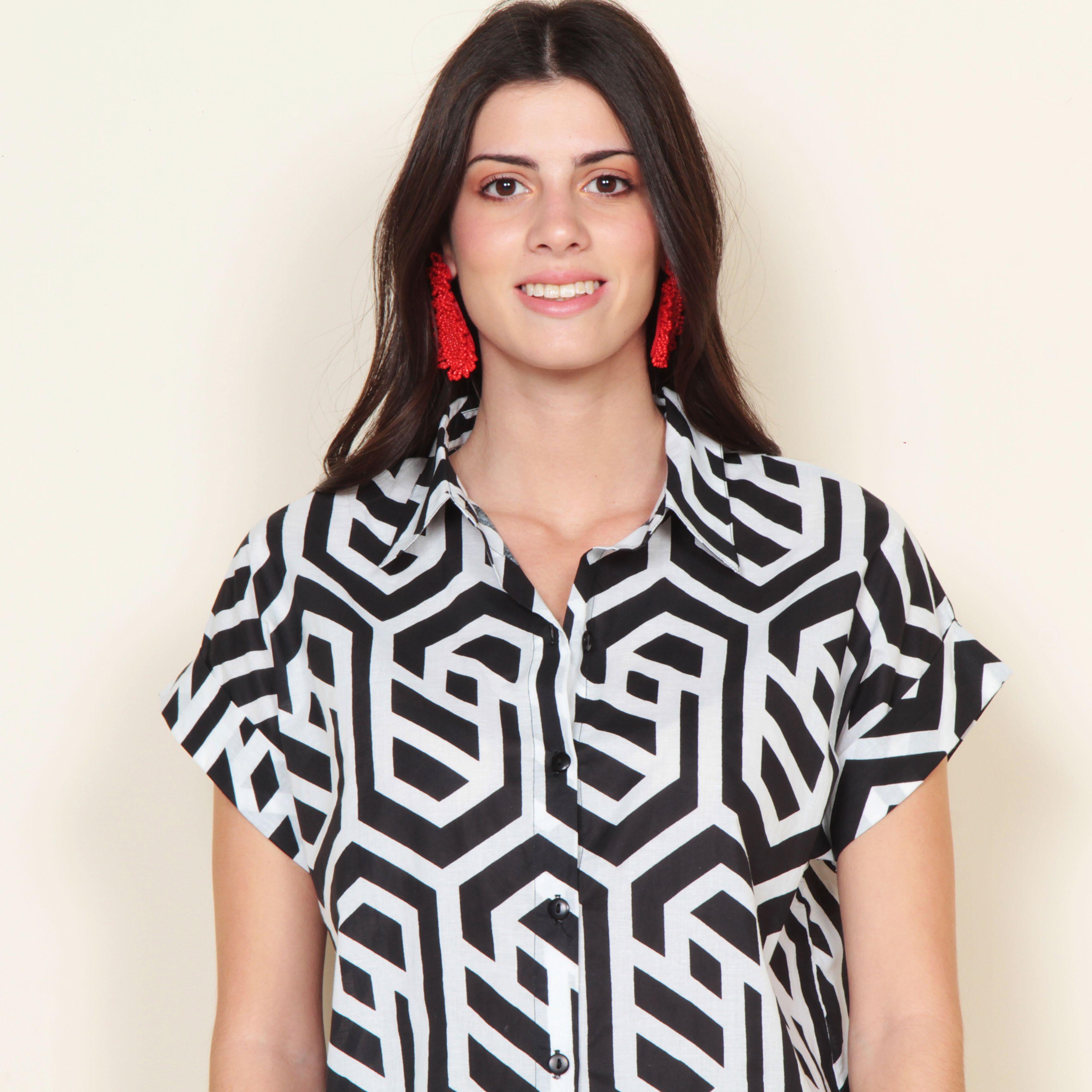 Blusa Manga Corta Estampada Abotonada En Delantero-6