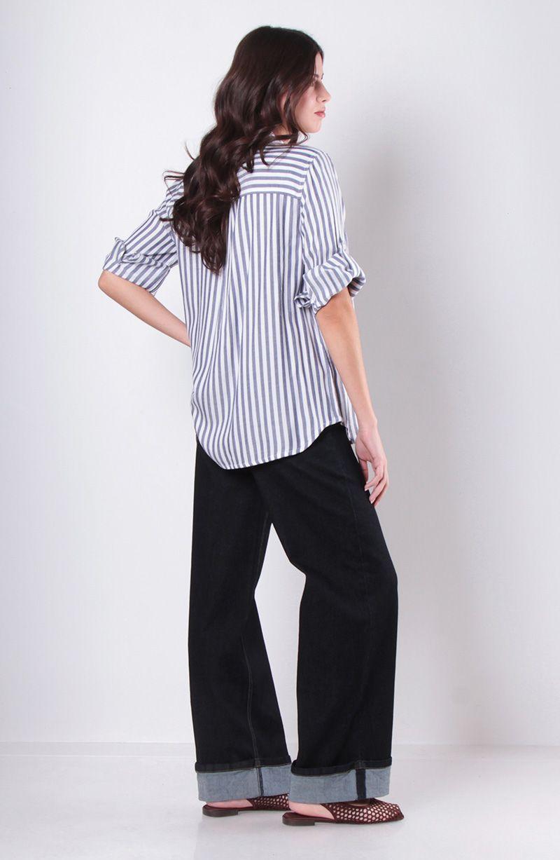 Blusa Manga Larga Listada Abotonada En Delantero Con Bolsillo-3