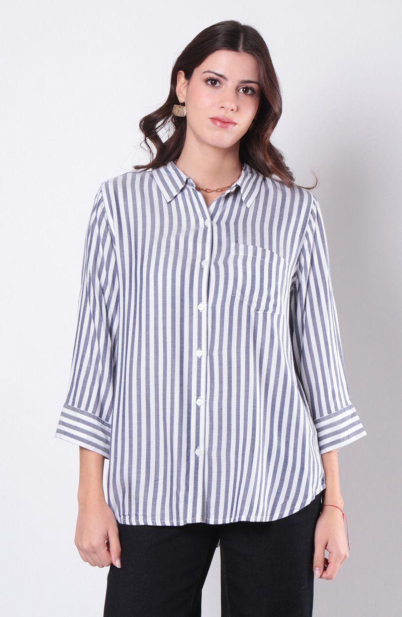 Blusa Manga 3/4 Listada Abotonada En Delantero Con Bolsillo-0