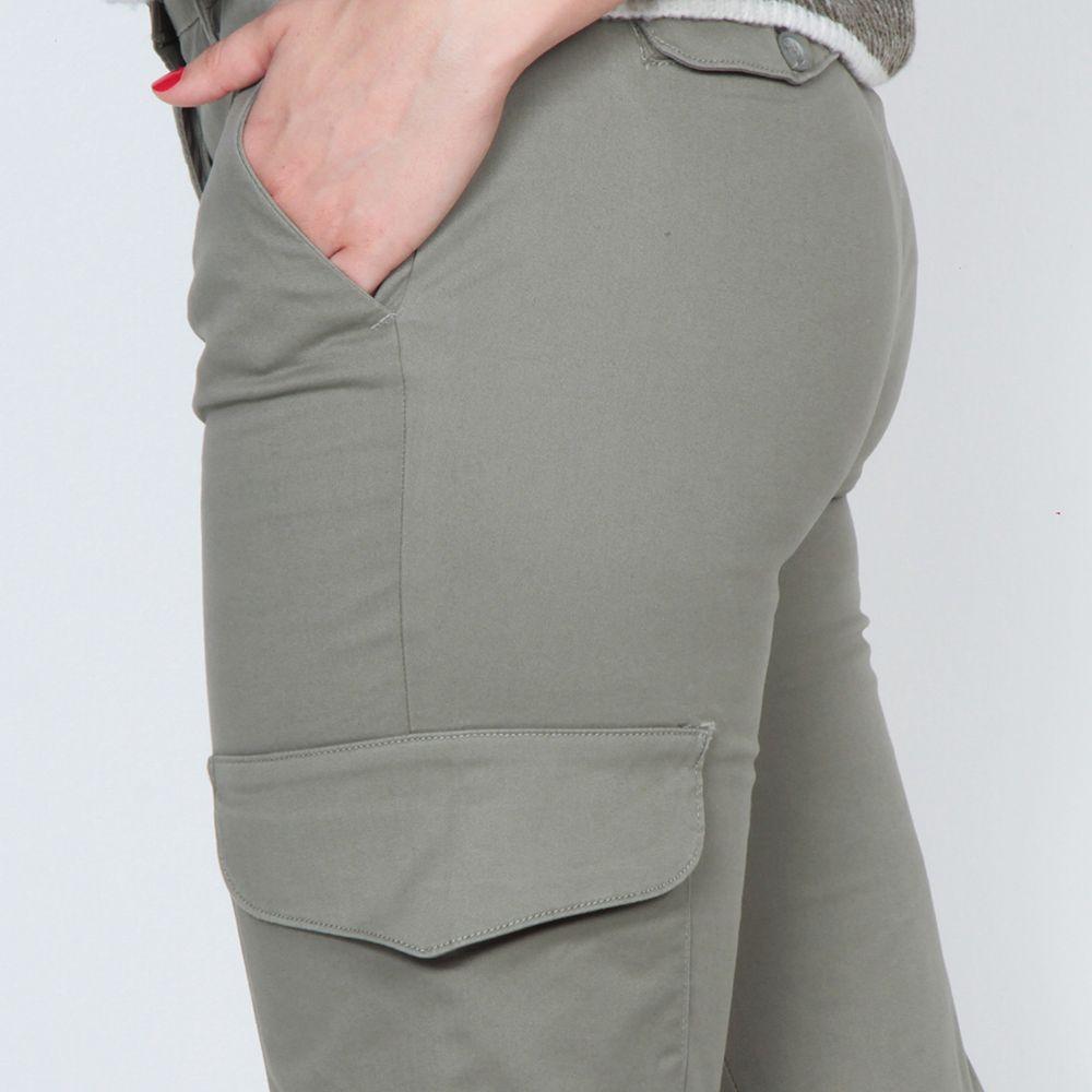 Pantalon Crop Cargo Tiro Medio Pretina Pasica 1 Boton-2
