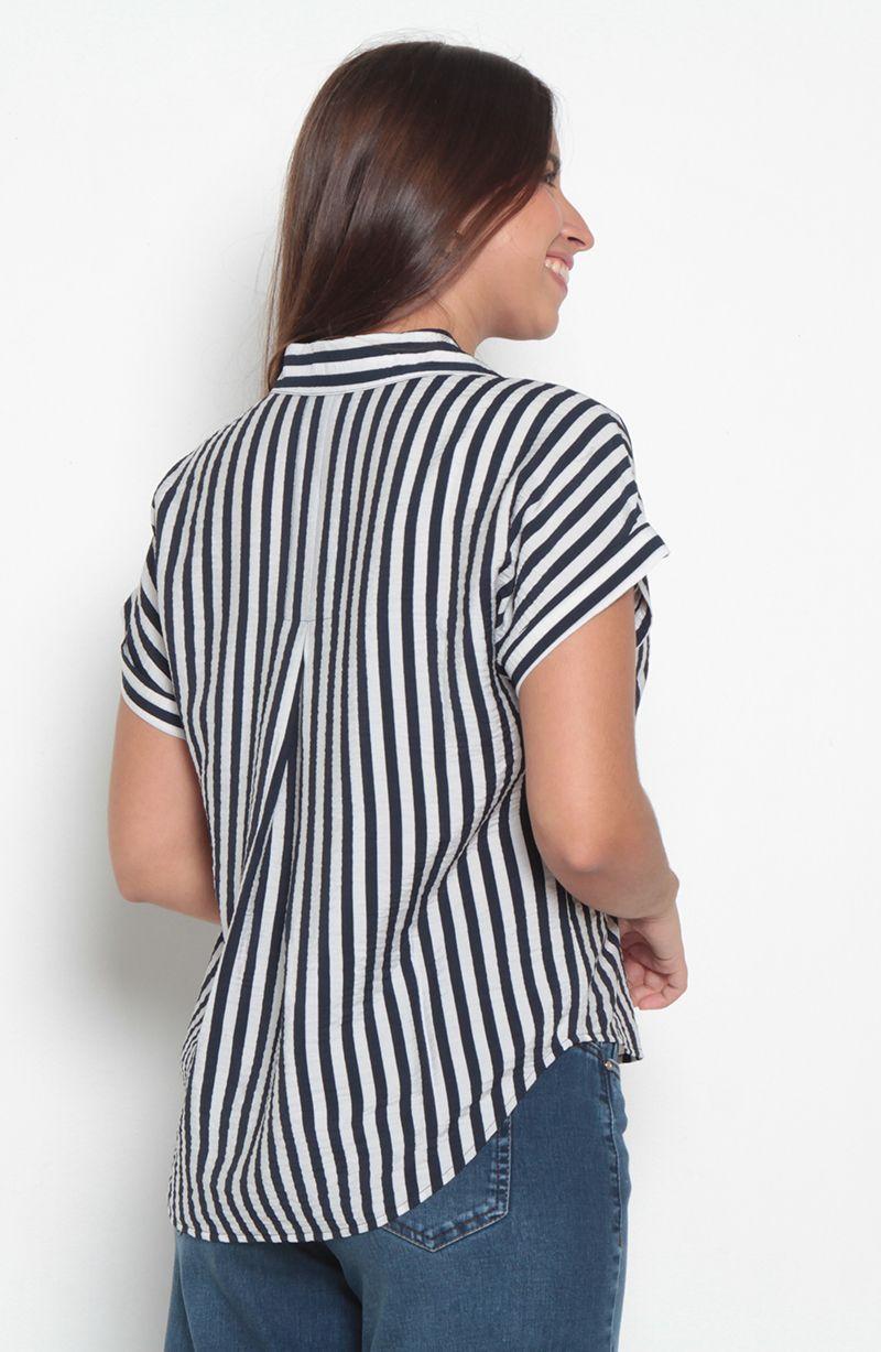 Blusa Listada Manga Corta  Abotonada En El Delantero-2
