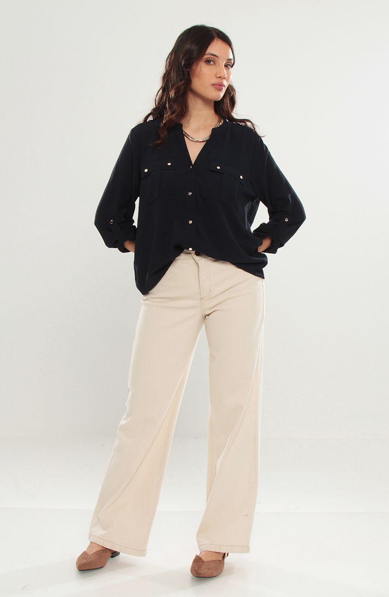 Blusa Manga Larga Abotonada En Delantero Con Bolsillo Escote V-6