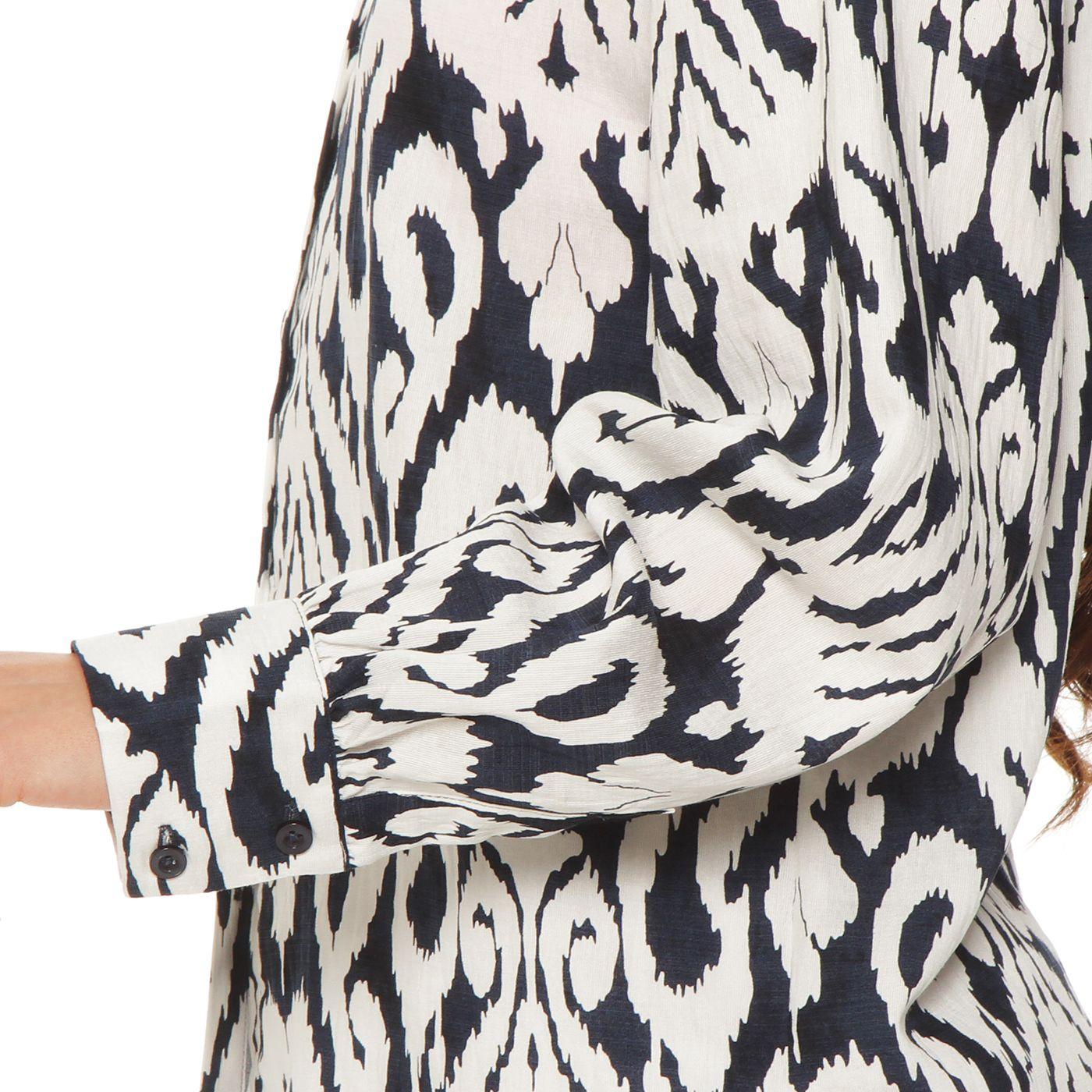 Blusa Manga Larga Estampada Abotonada En   Delantero-4