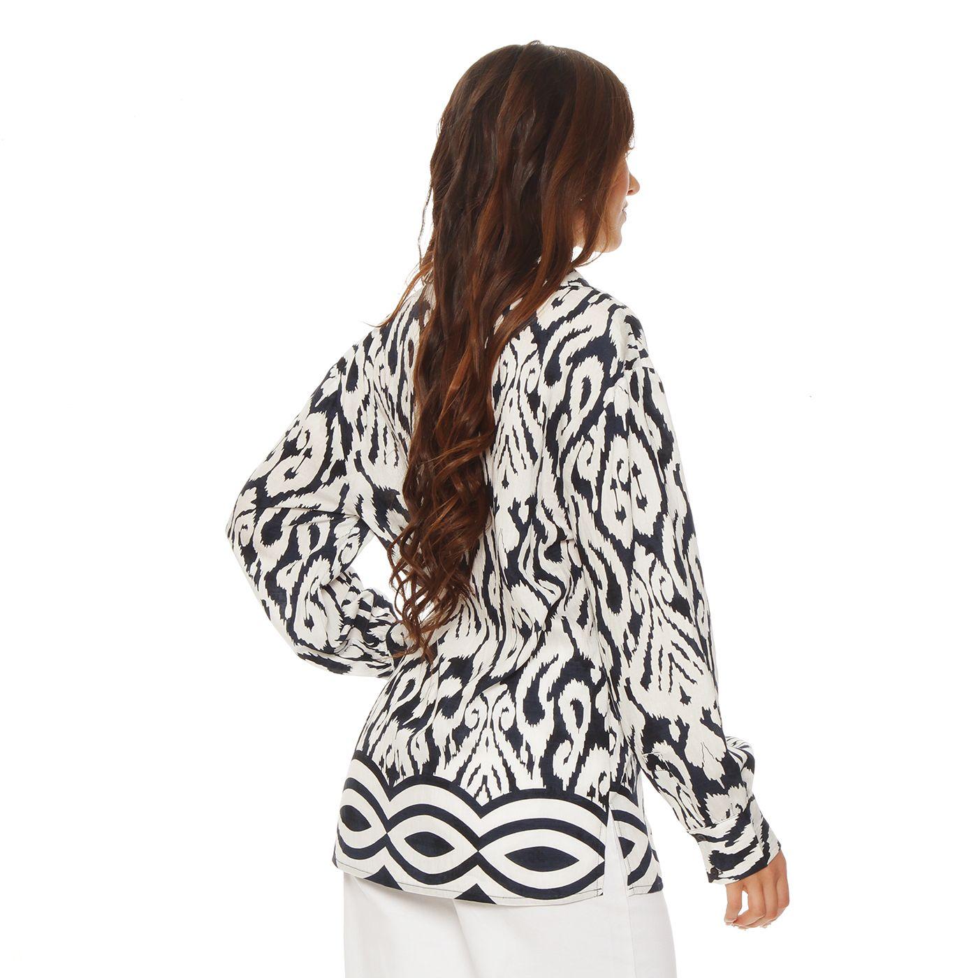 Blusa Manga Larga Estampada Abotonada En   Delantero-6