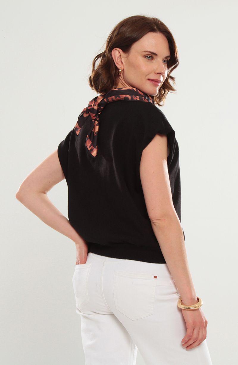 Polera Manga Corta Escote V Con Bandana-2