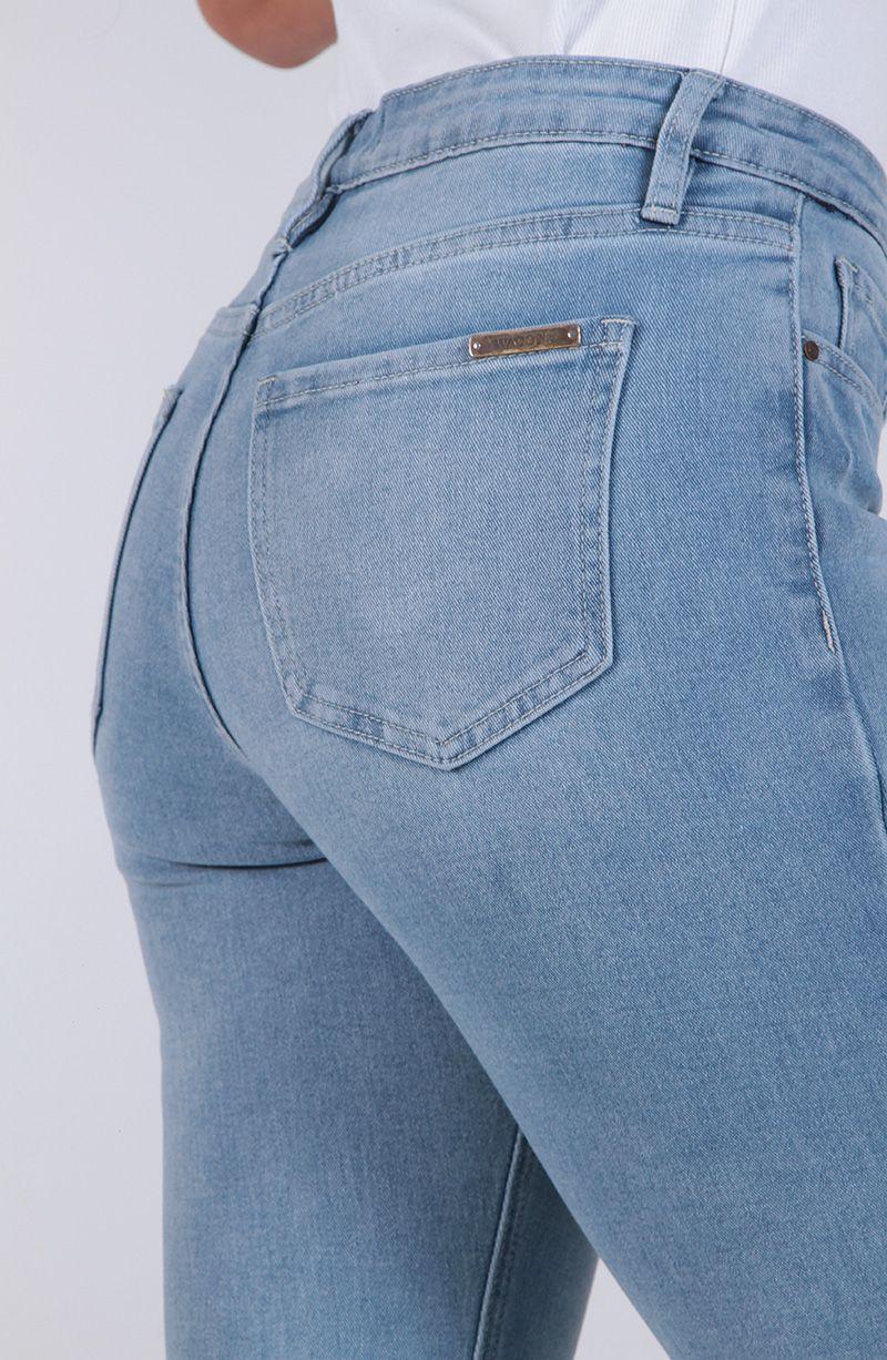 Jeans Recto Tiro Medio Pretina Basica 1 Boton Con Tapeta En Bolsillo-5