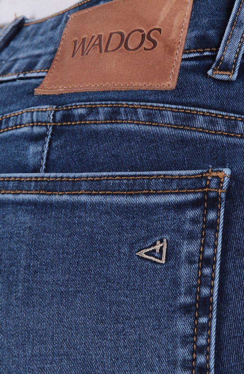 Jeans Recto Tiro Bajo Pretina Basica 1 Boton-3