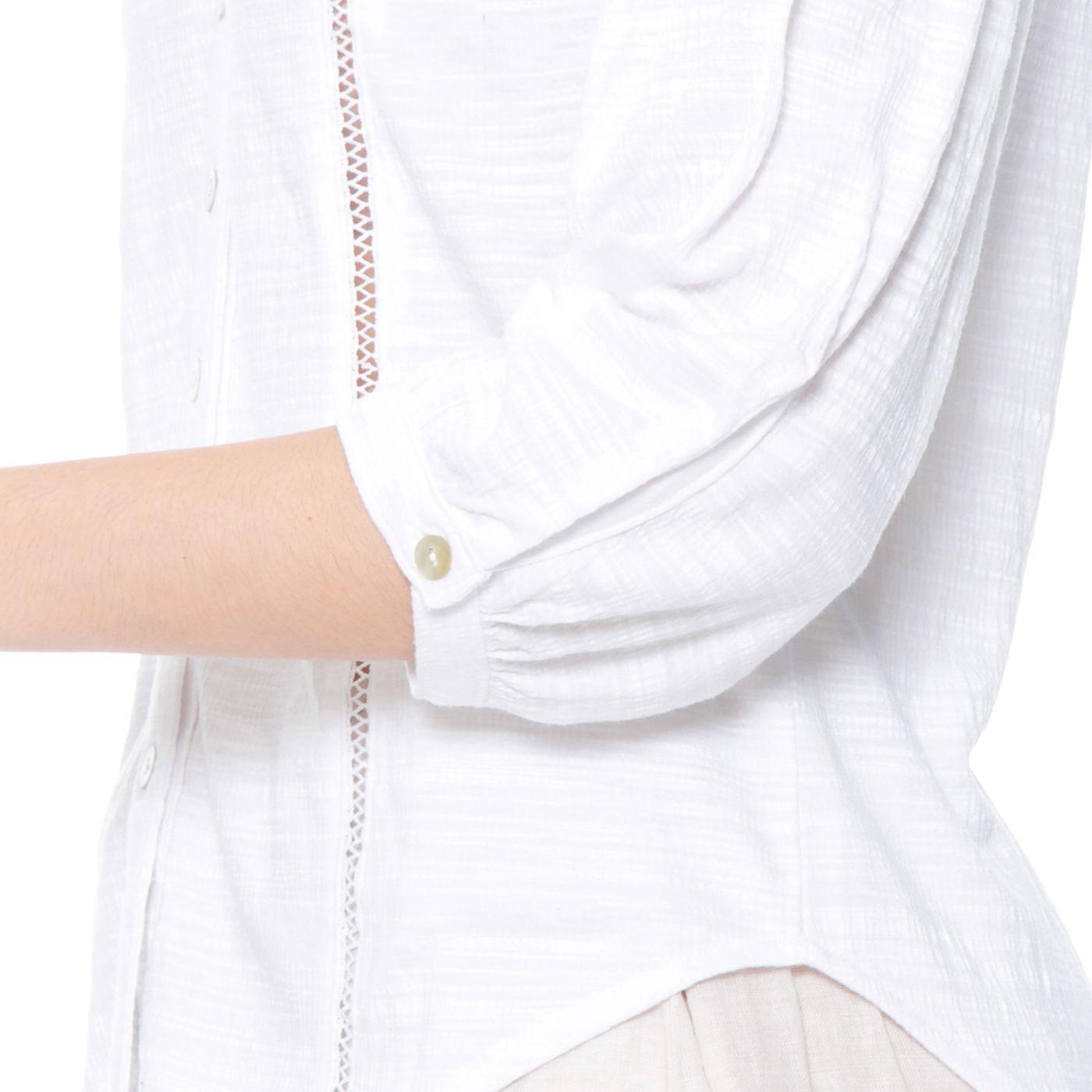 Blusa Manga 3/4 Con  Brodery En Delantero Y Espalda Escote V-1