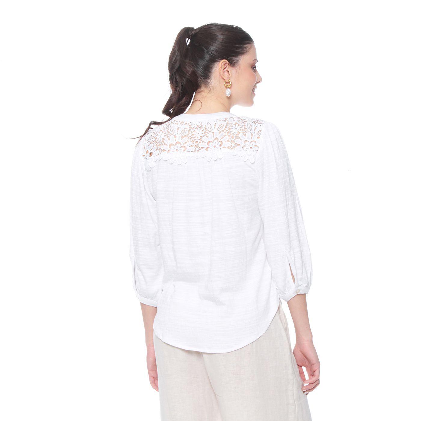 Blusa Manga 3/4 Con  Brodery En Delantero Y Espalda Escote V-6