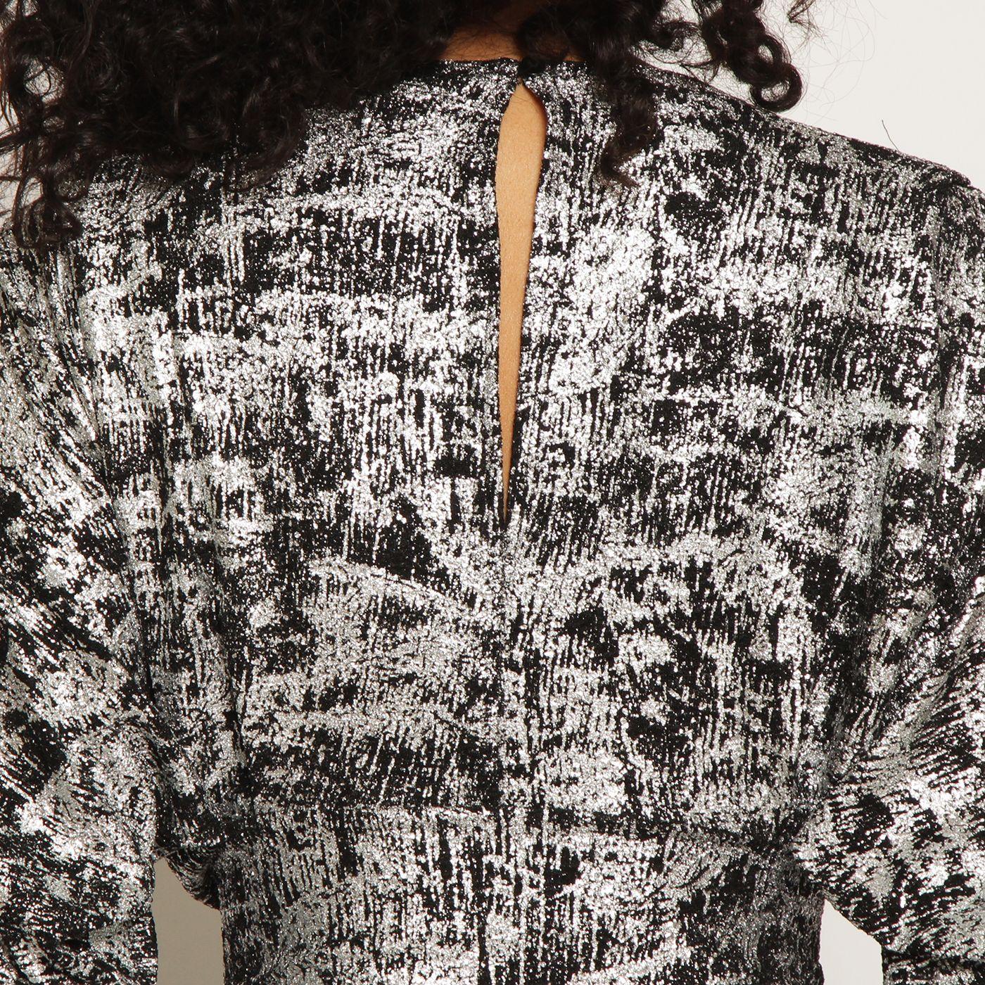 Vestido Metalizado Escotado Manga Larga-6