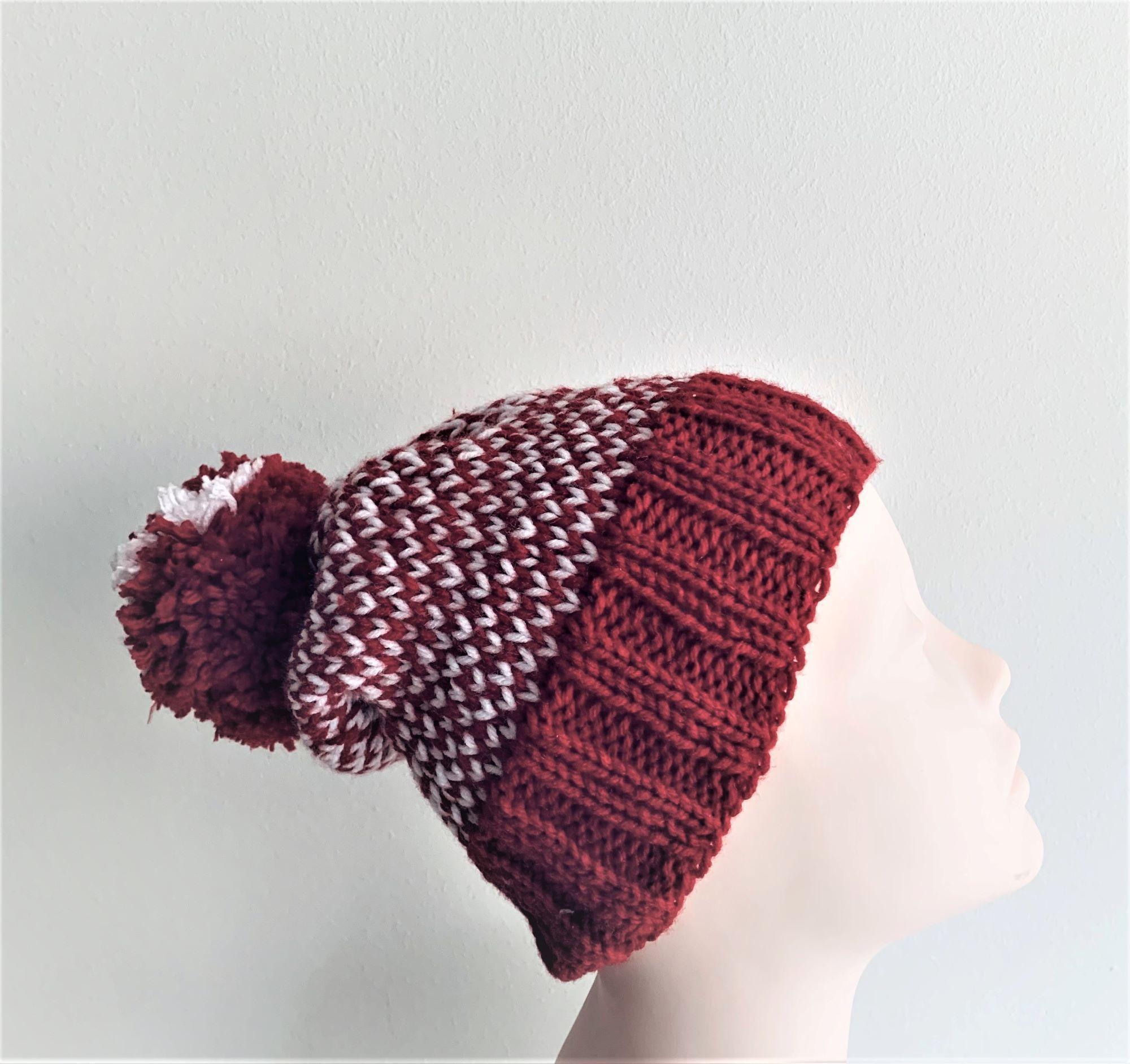gorro de lana tejido a mano con pompón-2