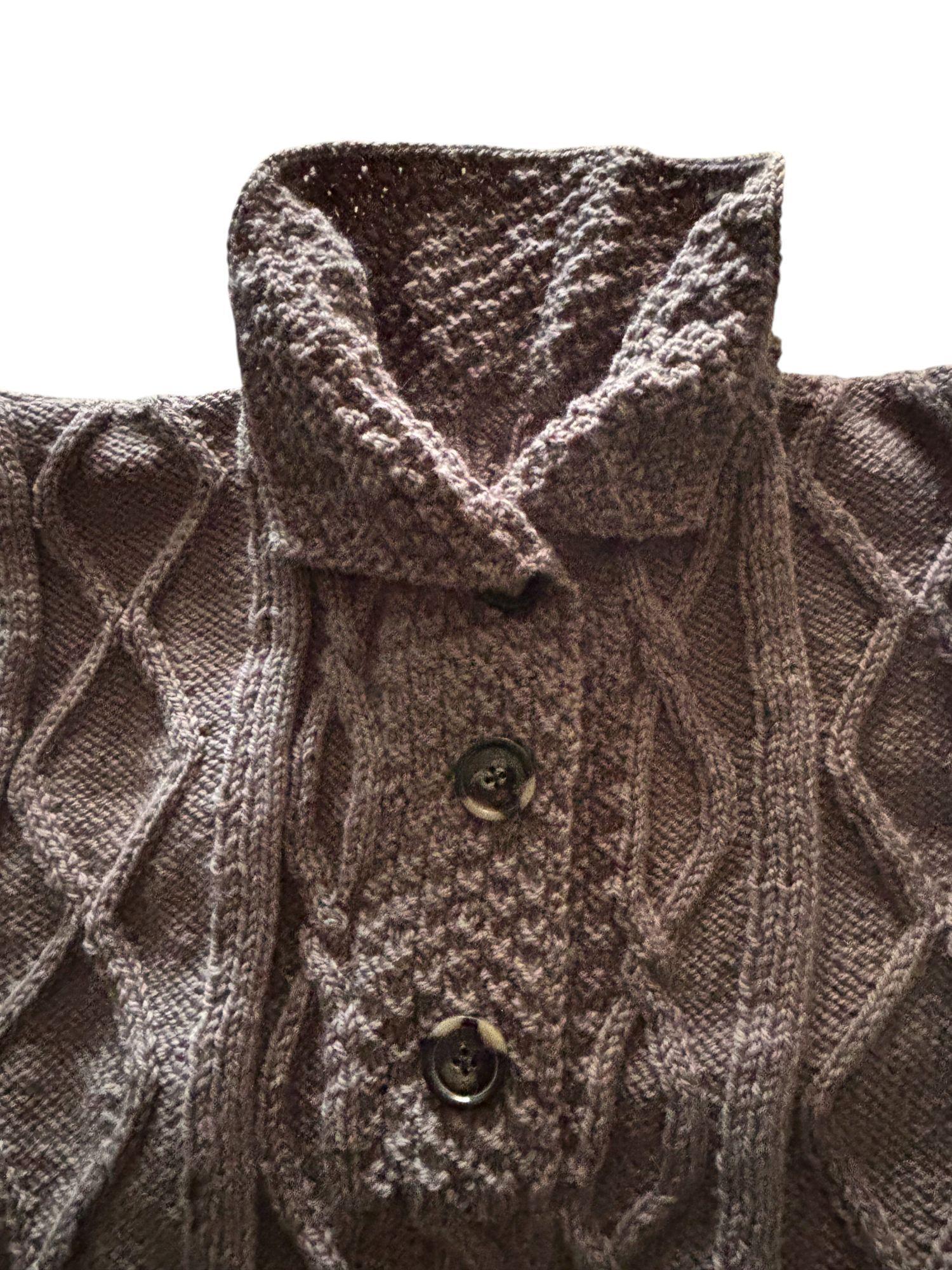 SWETER SIN MANGA HECHO A MANO DISEÑO EXCLUSIVO BOTONES-2