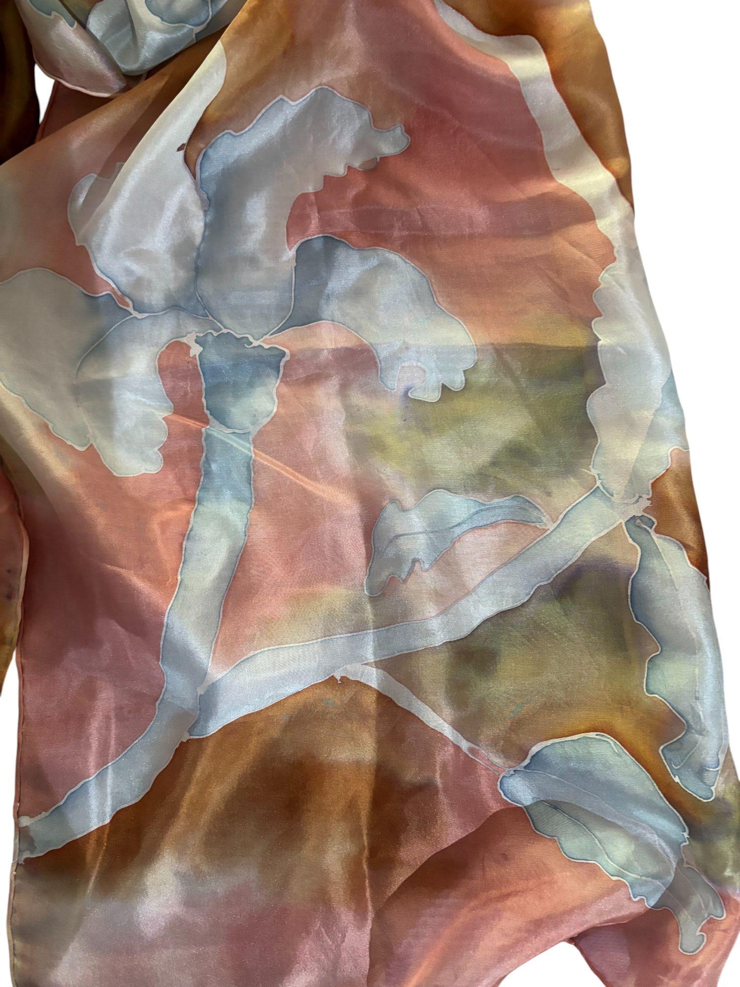 Pañuelo rectangular de seda natural pintado a mano diseño exclusivo-2