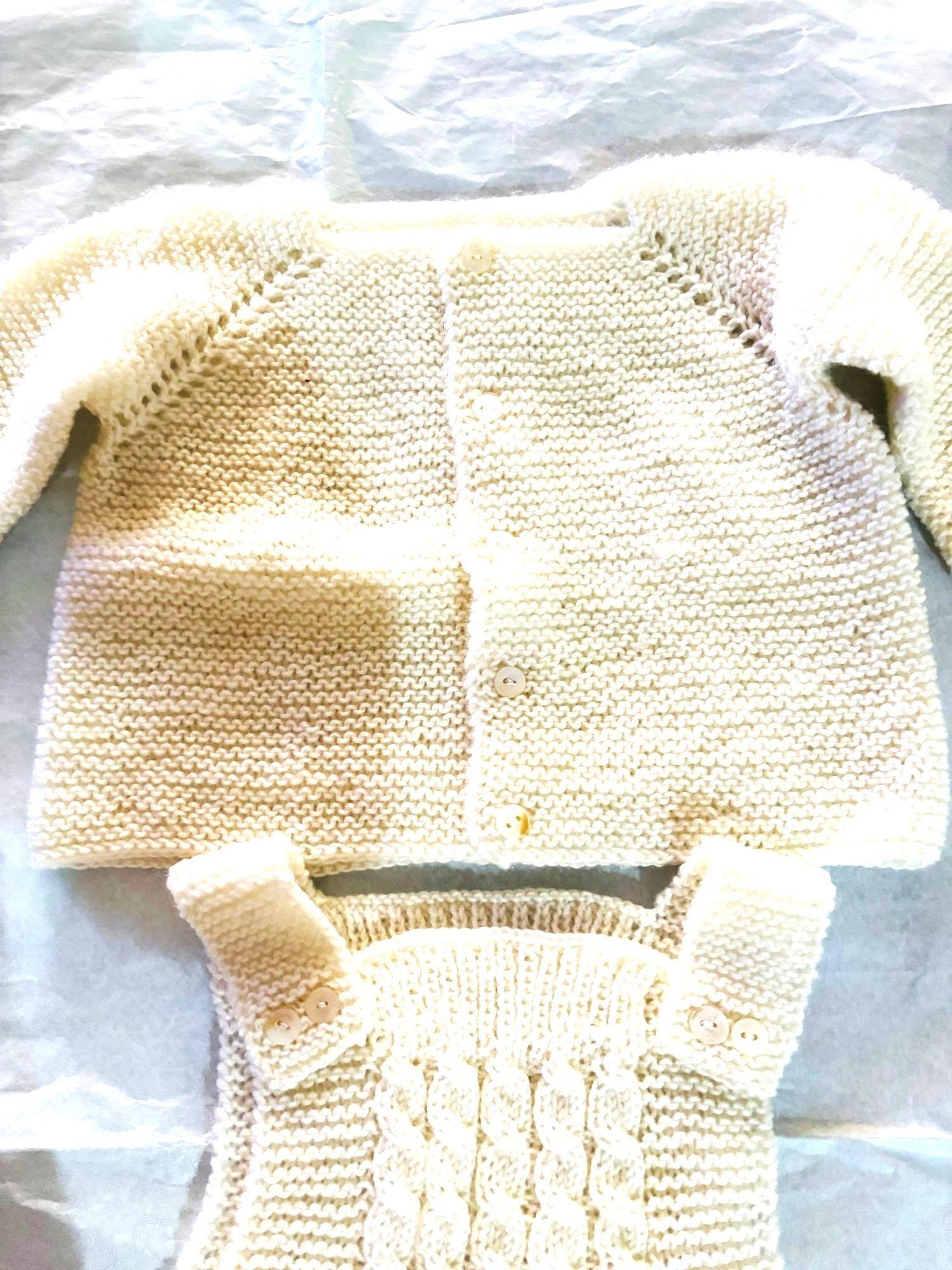 CONJUNTO DE BEBE TEJIDO A MANO DISEÑO EXCLUSIVO-2