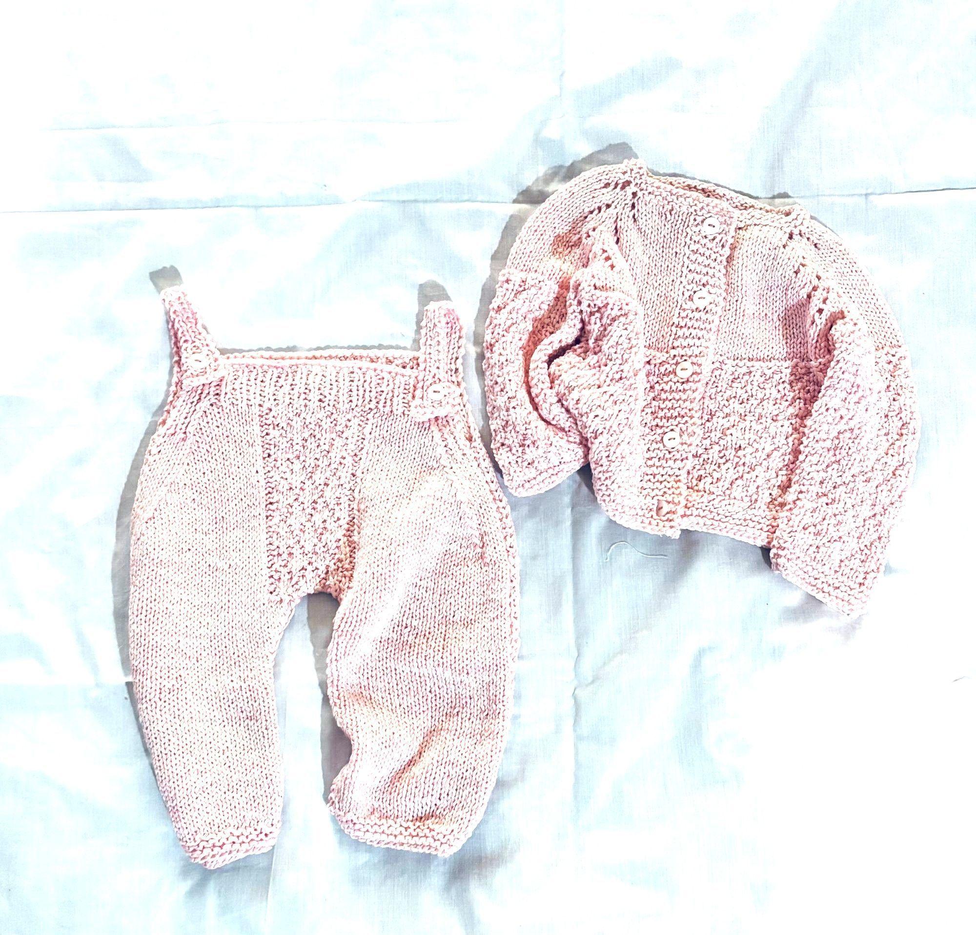 CONJUNTO DE PANTALÓN Y CHALECO HECHO A MANO DISEÑO EXCLUSIVO-0