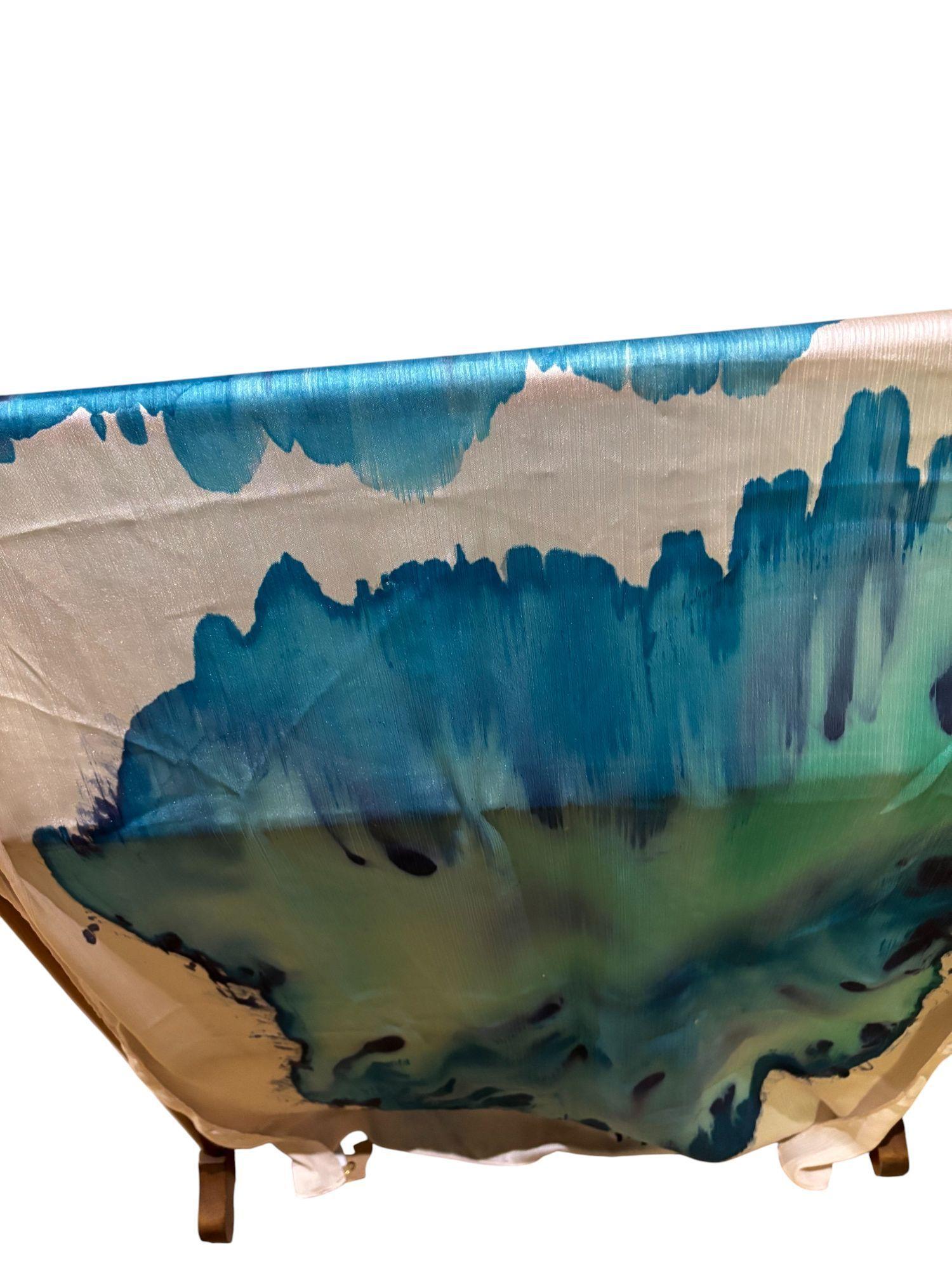 Pañuelo viscosa base beige pintado a mano diseño exclusivo-2