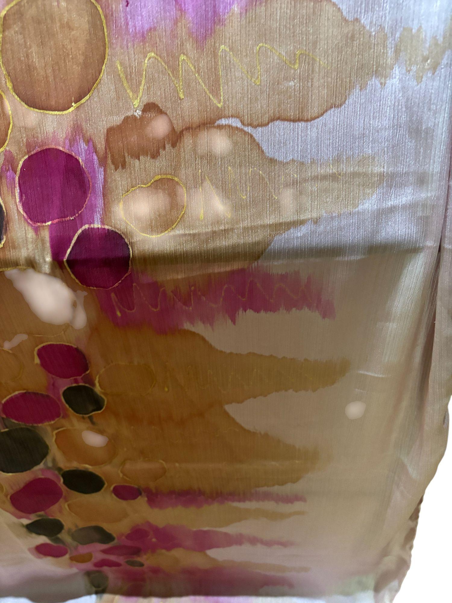 Pañuelo base rosa pintado a mano diseño exclusivo-2