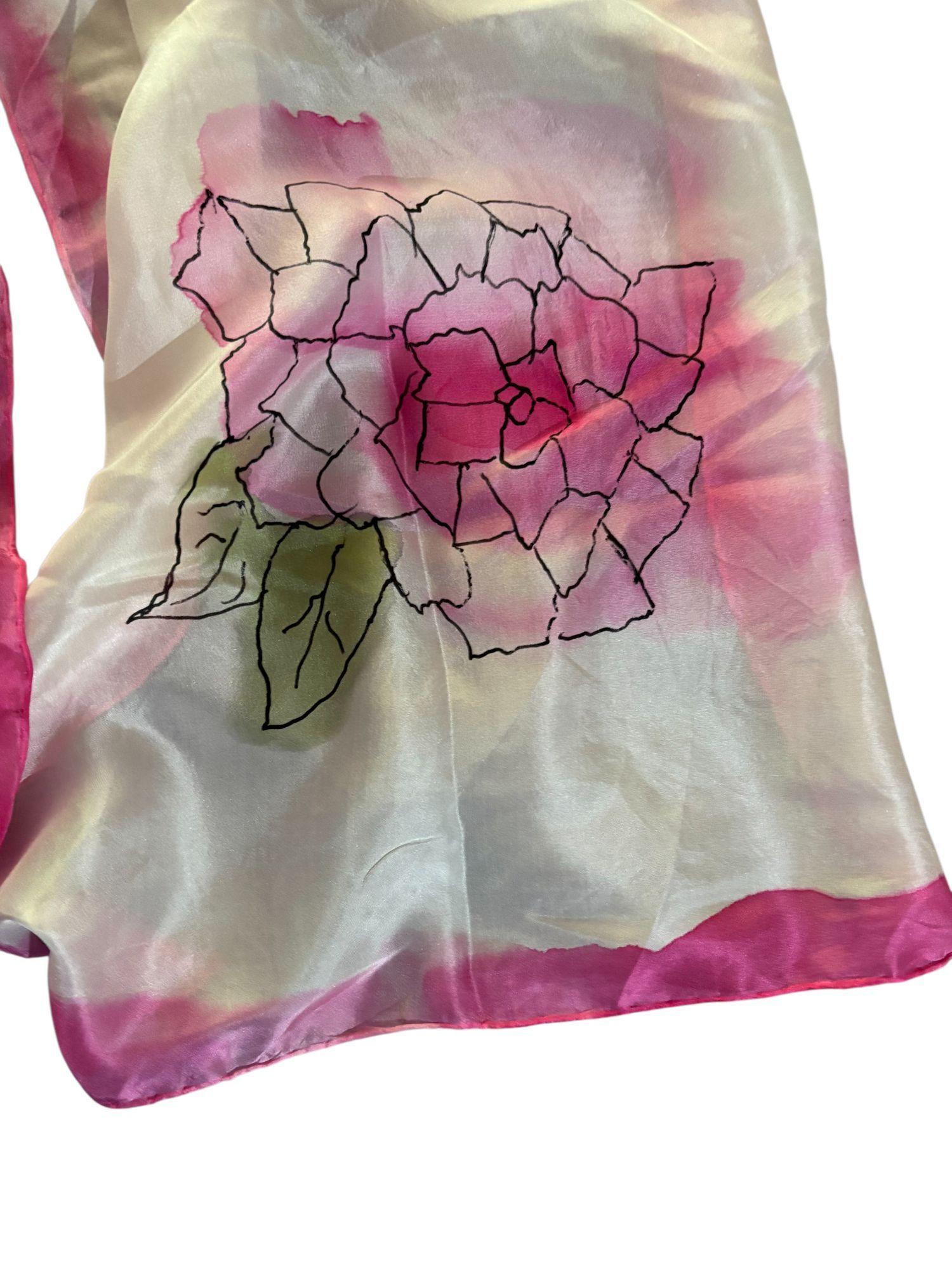 Pañuelo rosa/fucsia de seda natural, pintado a mano, diseño exclusivo-2