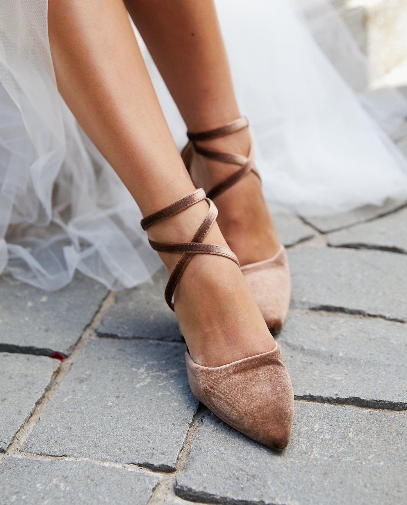 Zapato De Fiesta Terciopelo Málaga Taupe-0