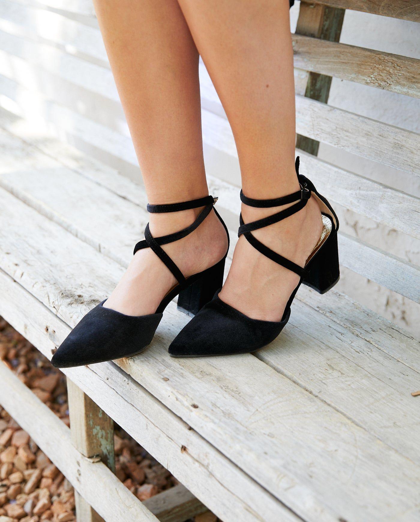 Zapato De Fiesta Terciopelo Málaga Negro-1