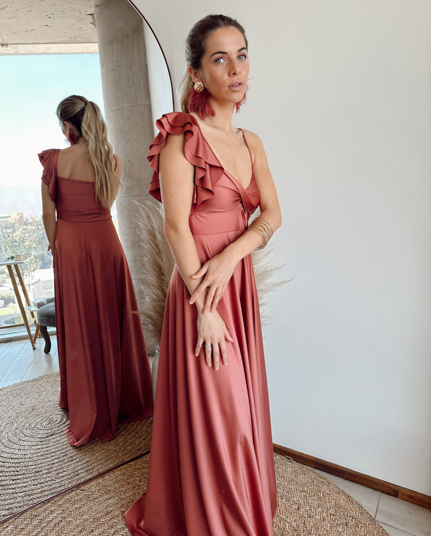 Maxi Vestido Sole una Manga Canela Claro-1