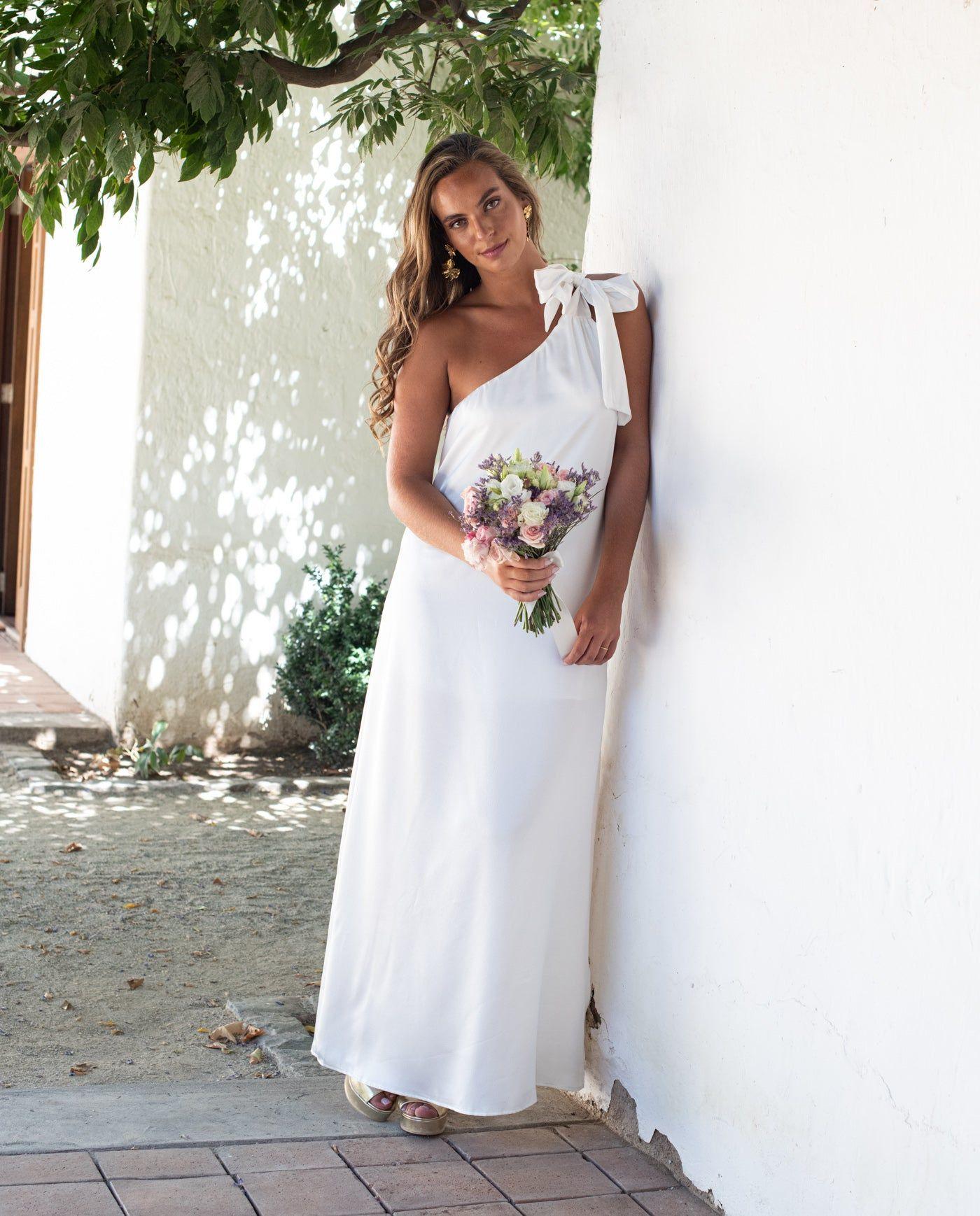 VESTIDO DE NOVIA LARGO OLIVIA UN HOMBRO IVORY-1