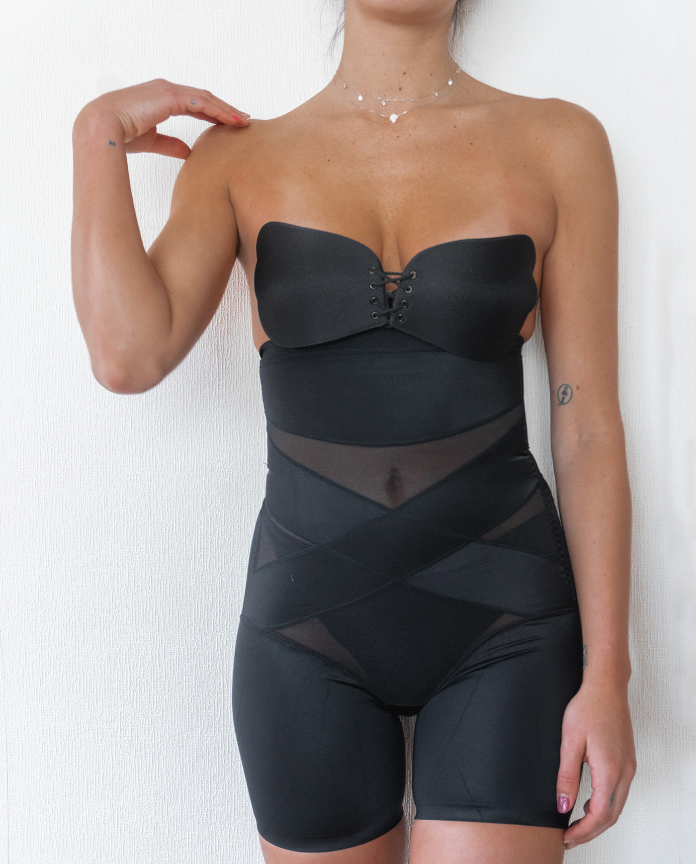 MODELADOR DE COMPRENSIÓN CRUZADA TIPO SHORT NEGRO-2