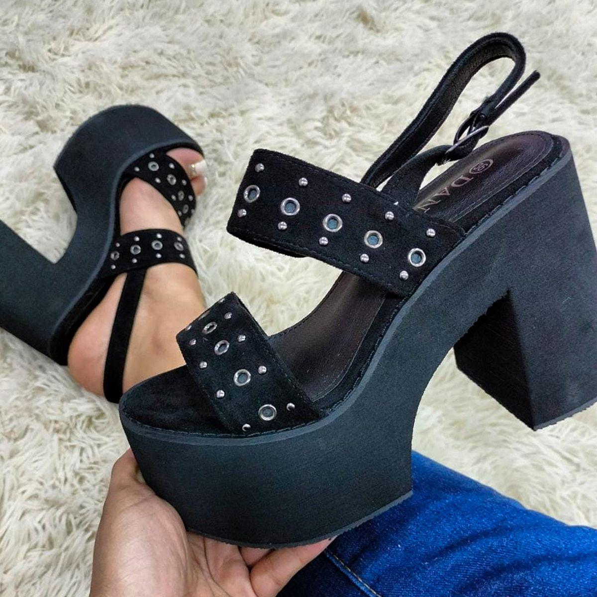 Sandalia Plataforma Alta Mujer De Taco Y Hebillas Metálicas-6