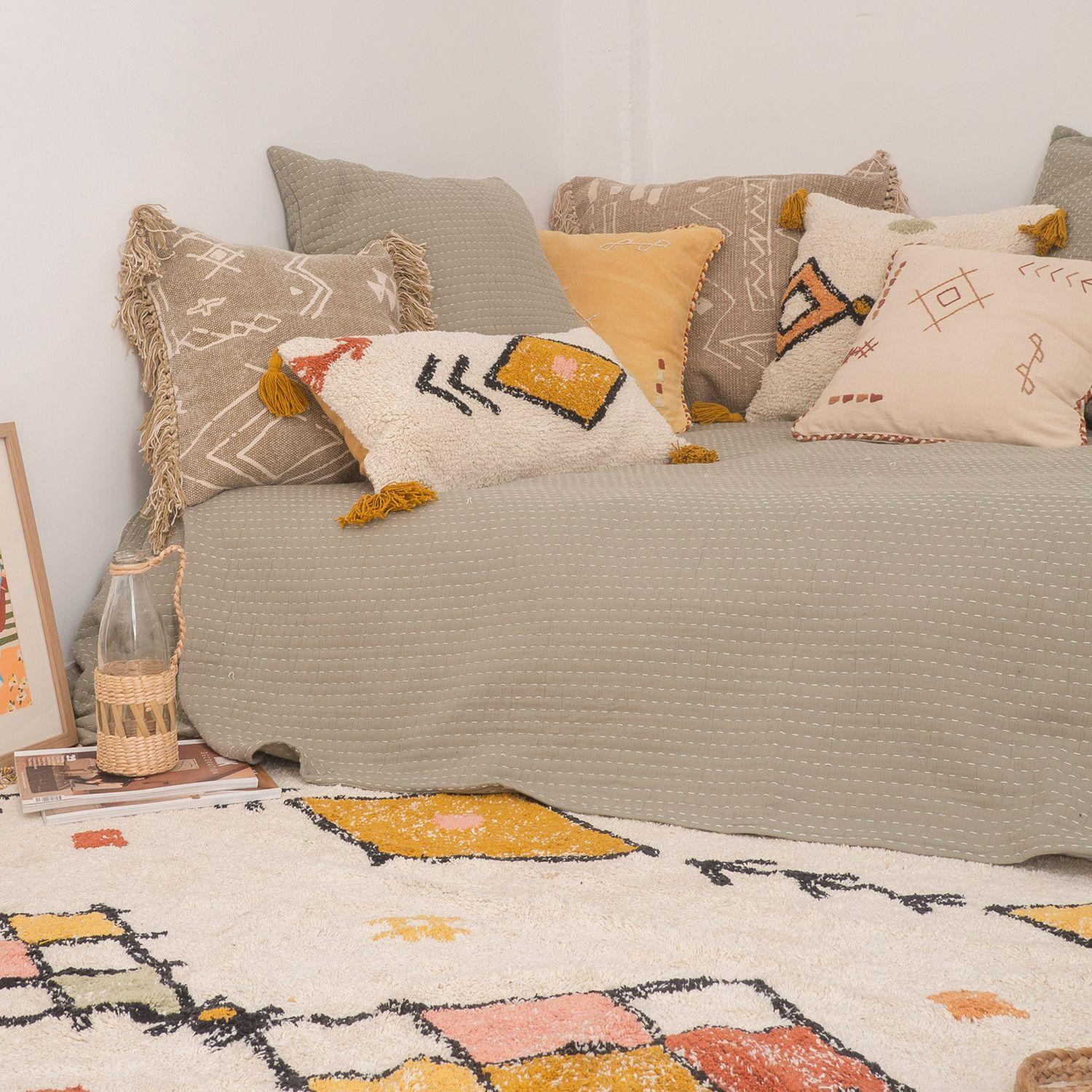 Cubrecama Agata 240x260 Verde (cama 2 plazas o Queen)-1