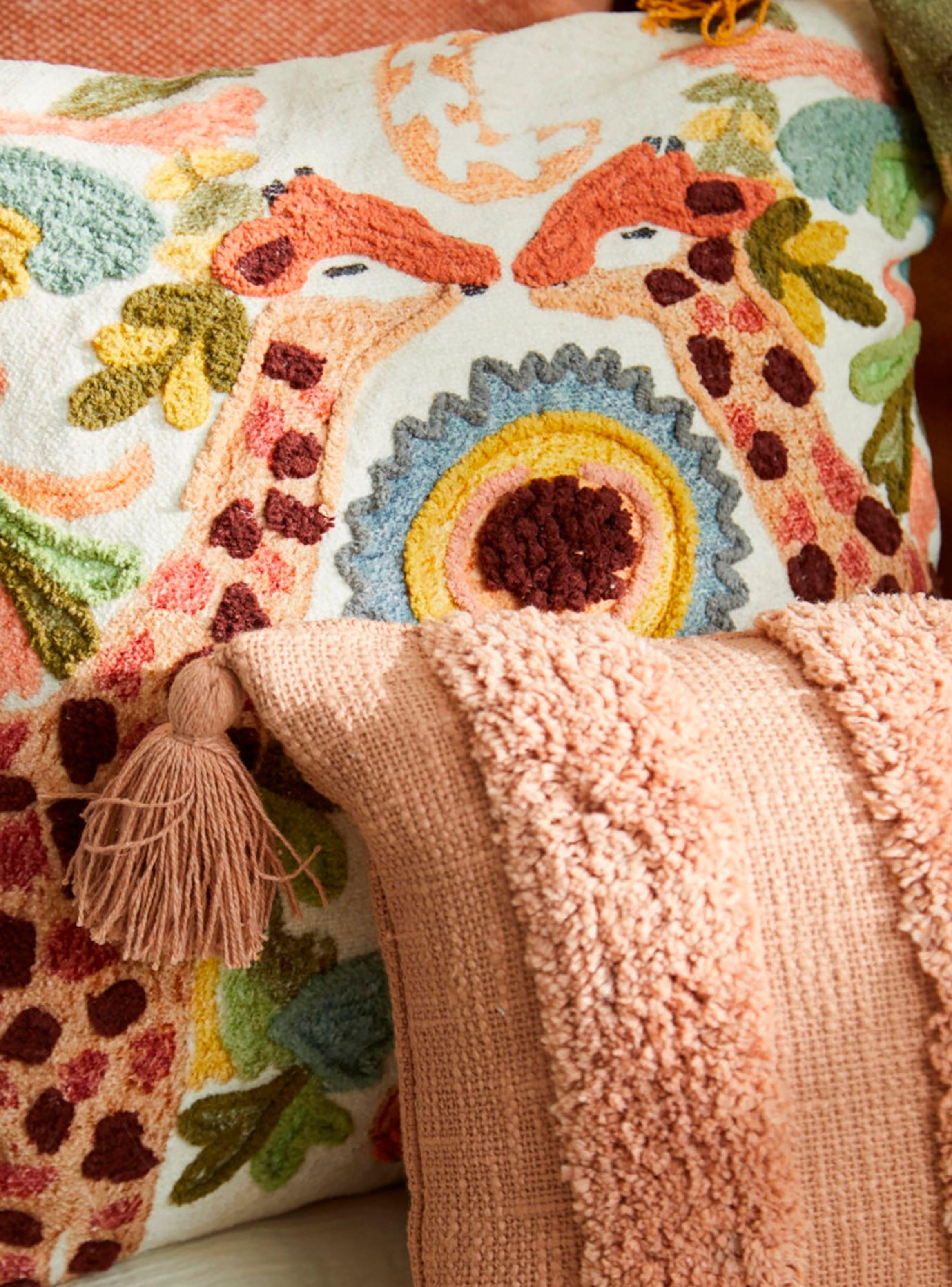 Funda Cojin Jirafa 45x45-4