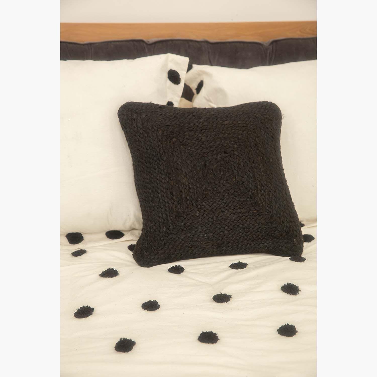 Funda Cojin Ural Negro 60x60-4