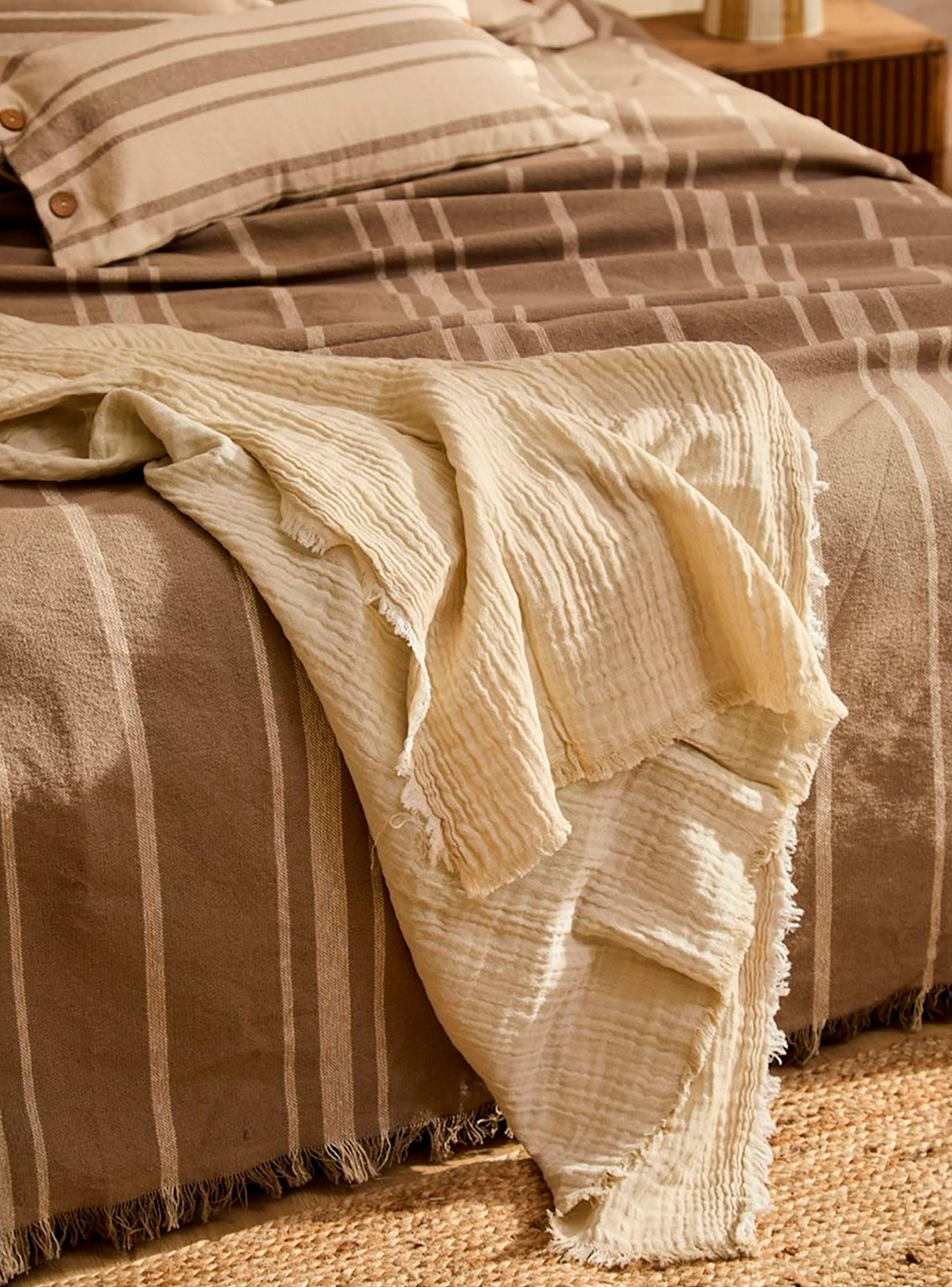 Manta Layer2 Crudo 120x180-3