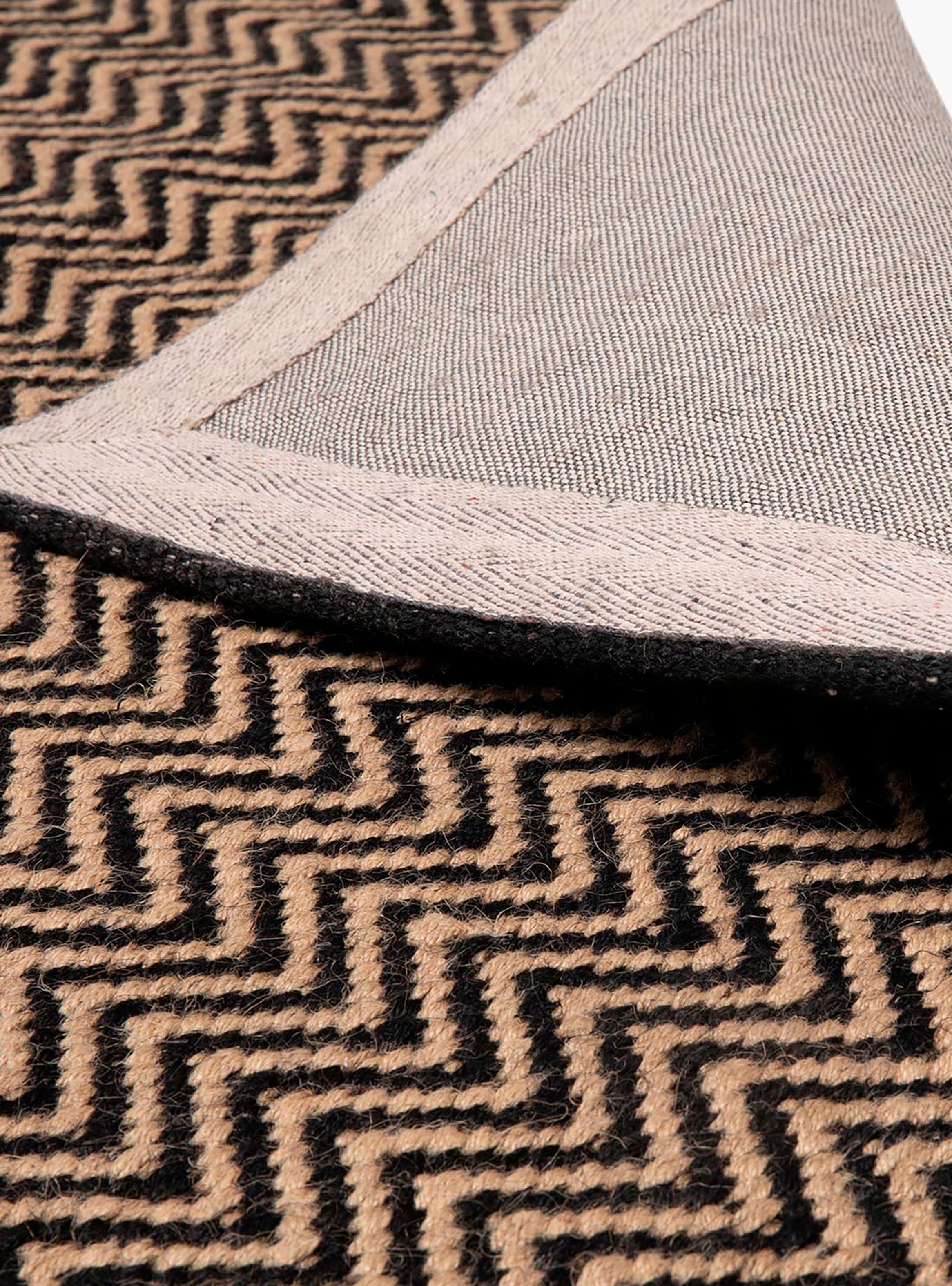 Alfombra Yute Chevron 170x240 Negro-2
