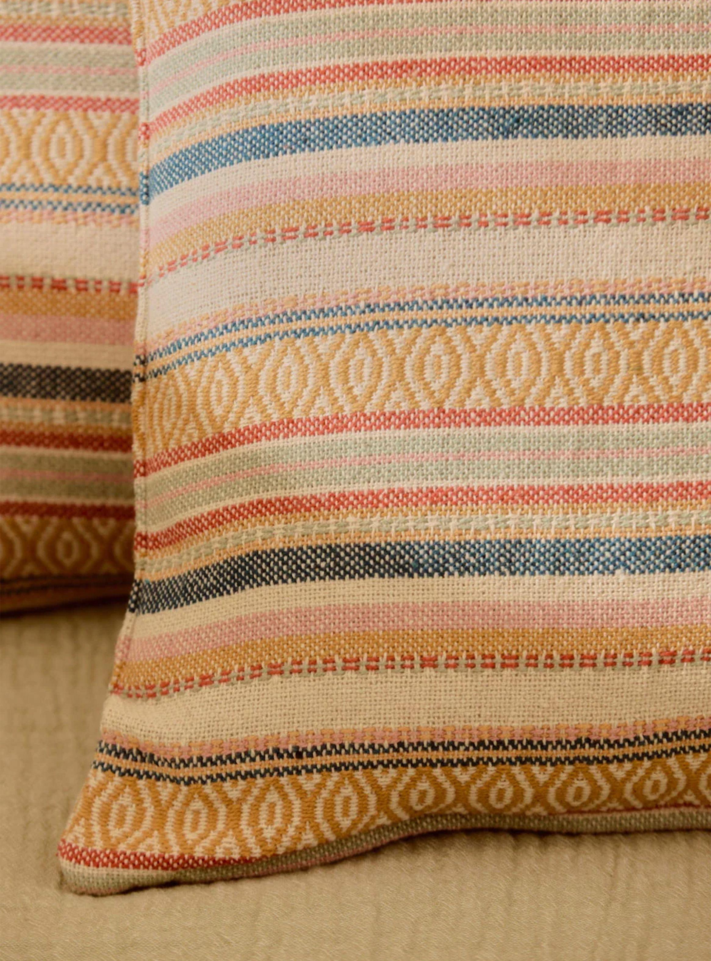 Funda Cojín Vedra 60x60 Mostaza-4
