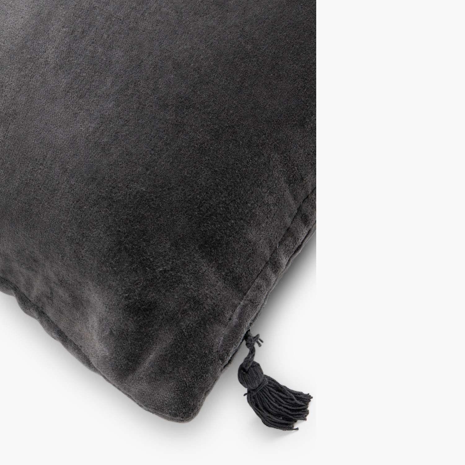 Funda Cojin Velur 60x60 Negro-3