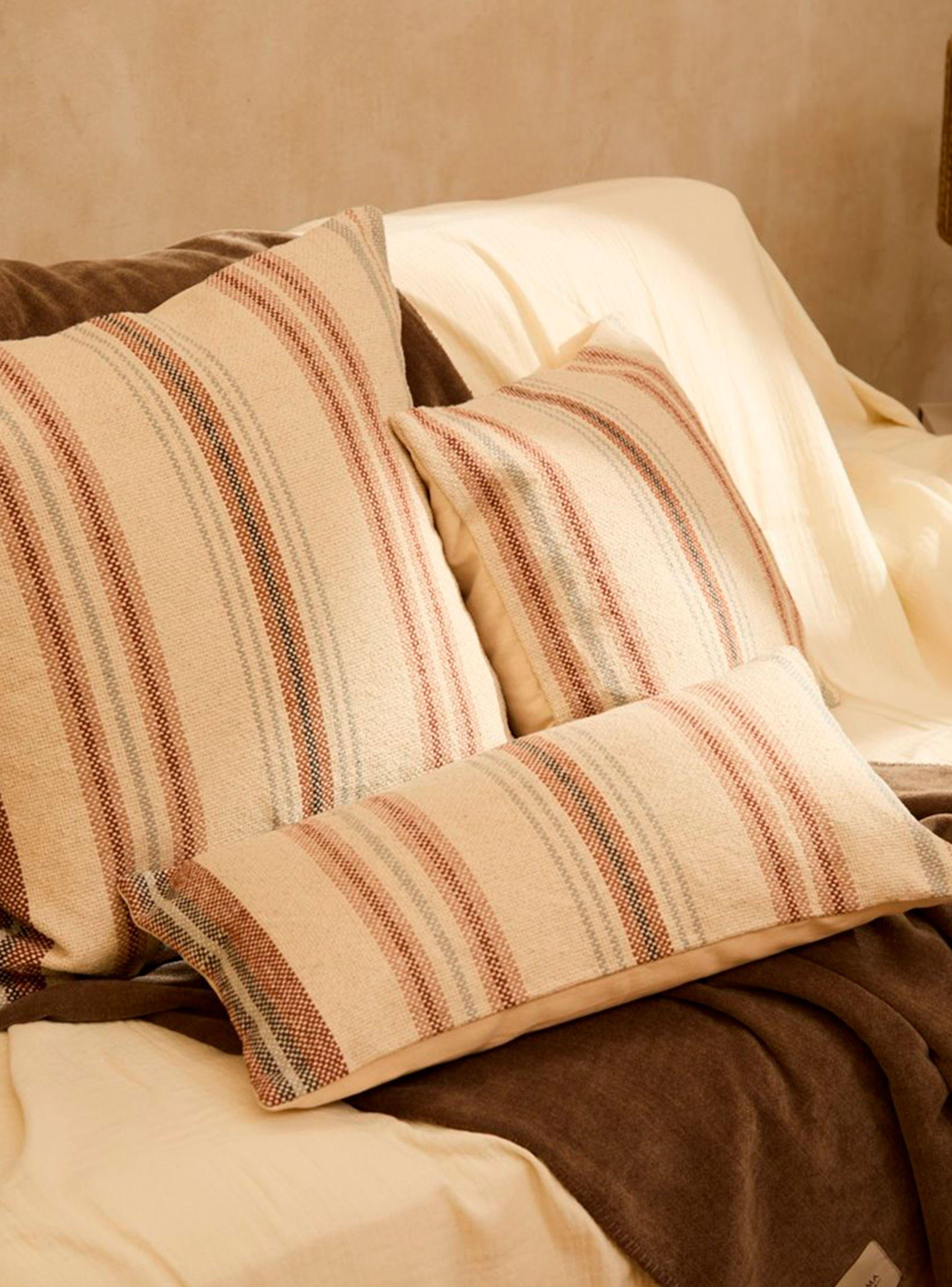 Funda Cojín Perú 45x45 Tierra-3