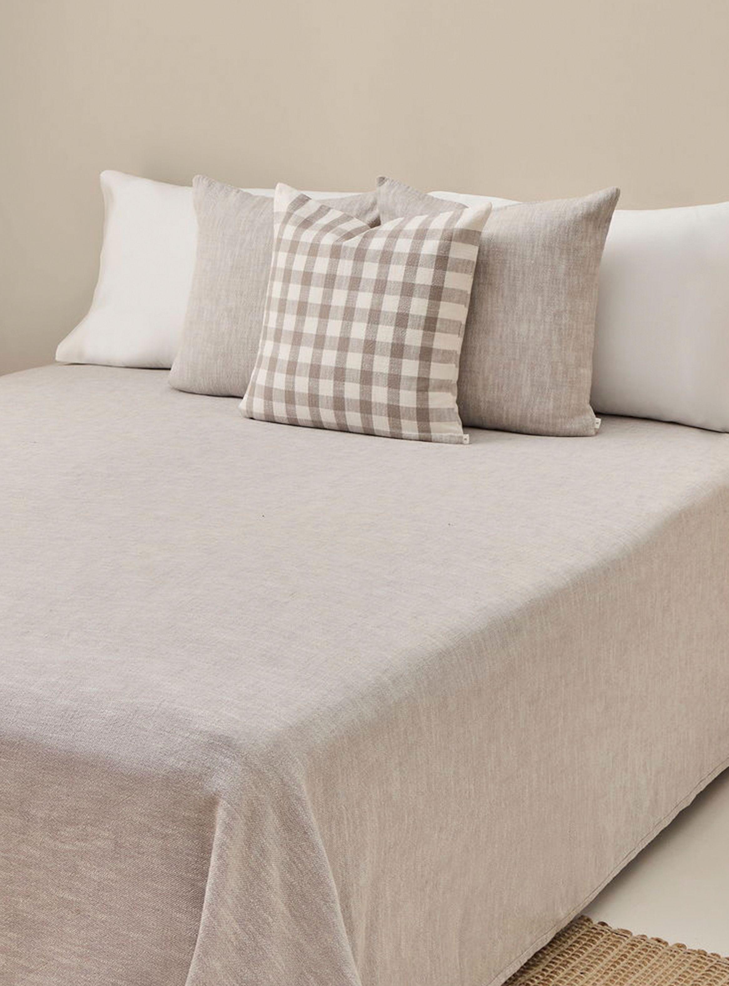 Colcha Soliso 180x280 Gris (Cama 1,5 Plazas)-1