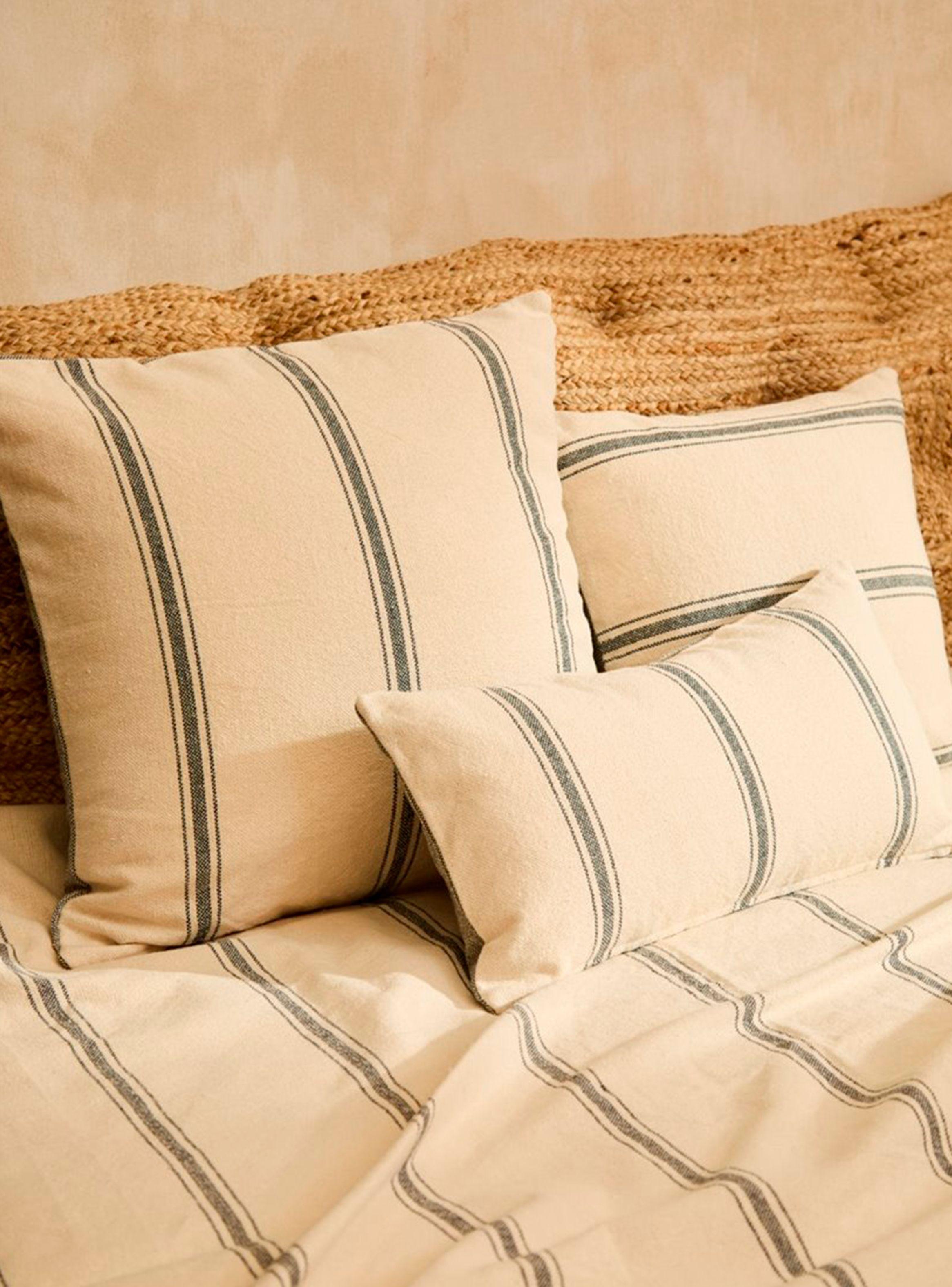 Funda Cojín Bari 45x45 Gris Oscuro-4