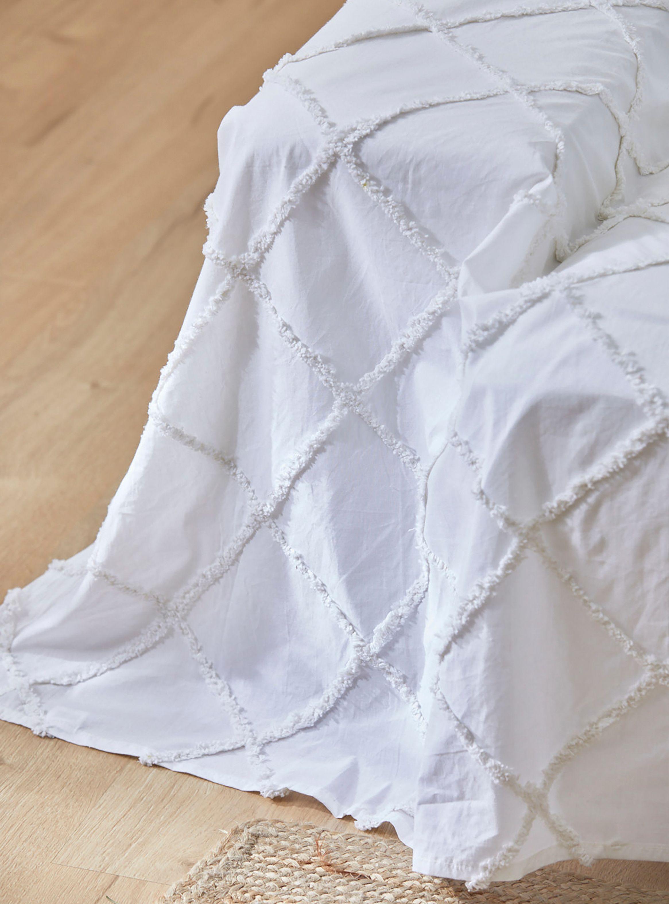 Cubrecama Royal2 180x260 Blanco-3