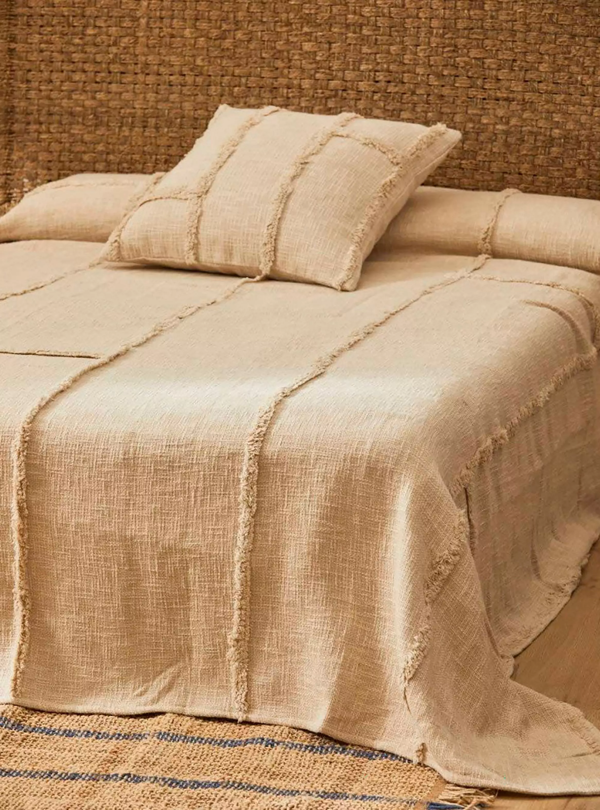 Cubrecama Bagua 180x260 (cama 1 o 1 1/2 plazas)-1